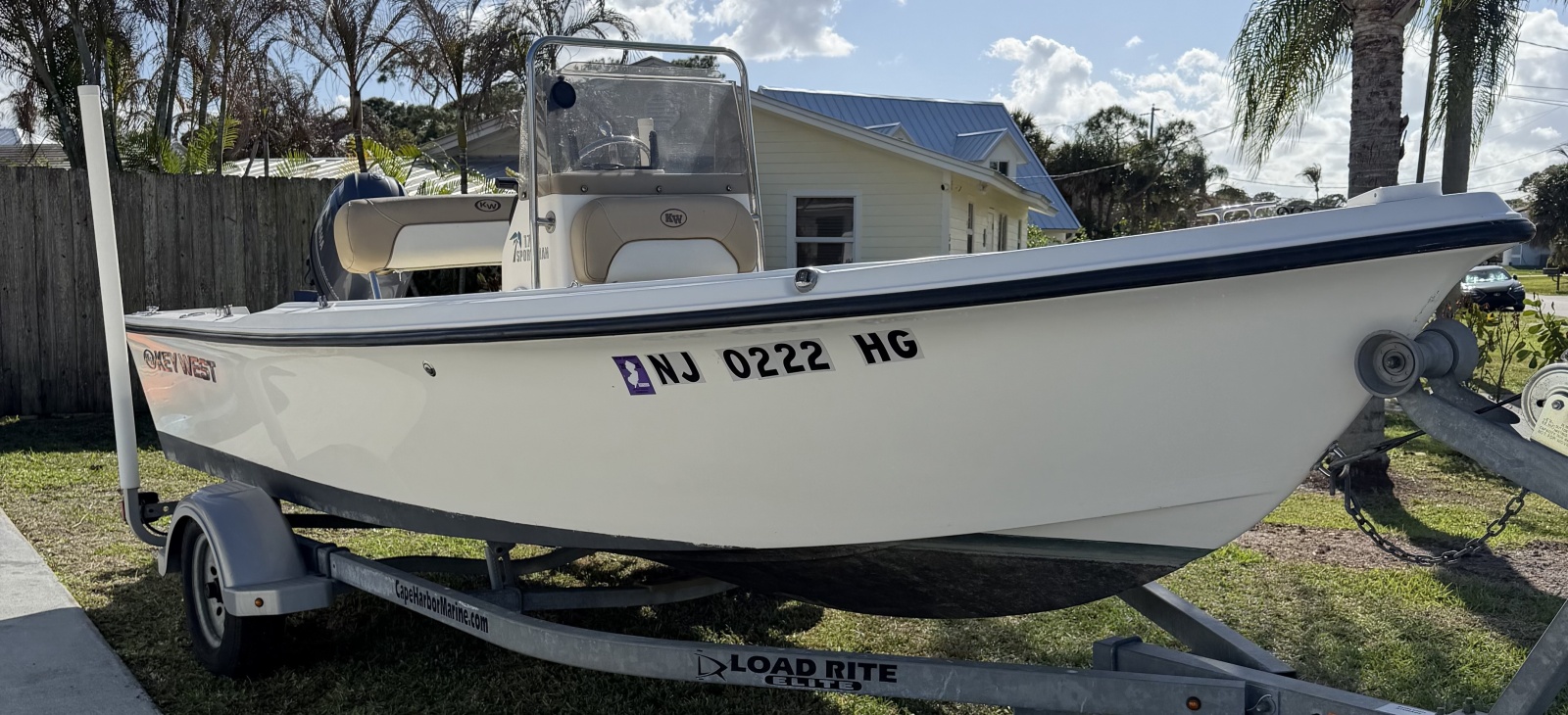 17' 2014 Key West 1720 Sportsman