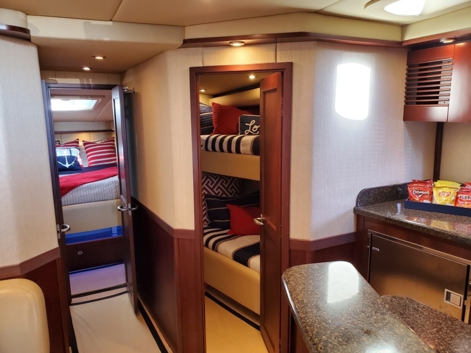 Changing Seas 60ft Sea Ray Yacht For Sale