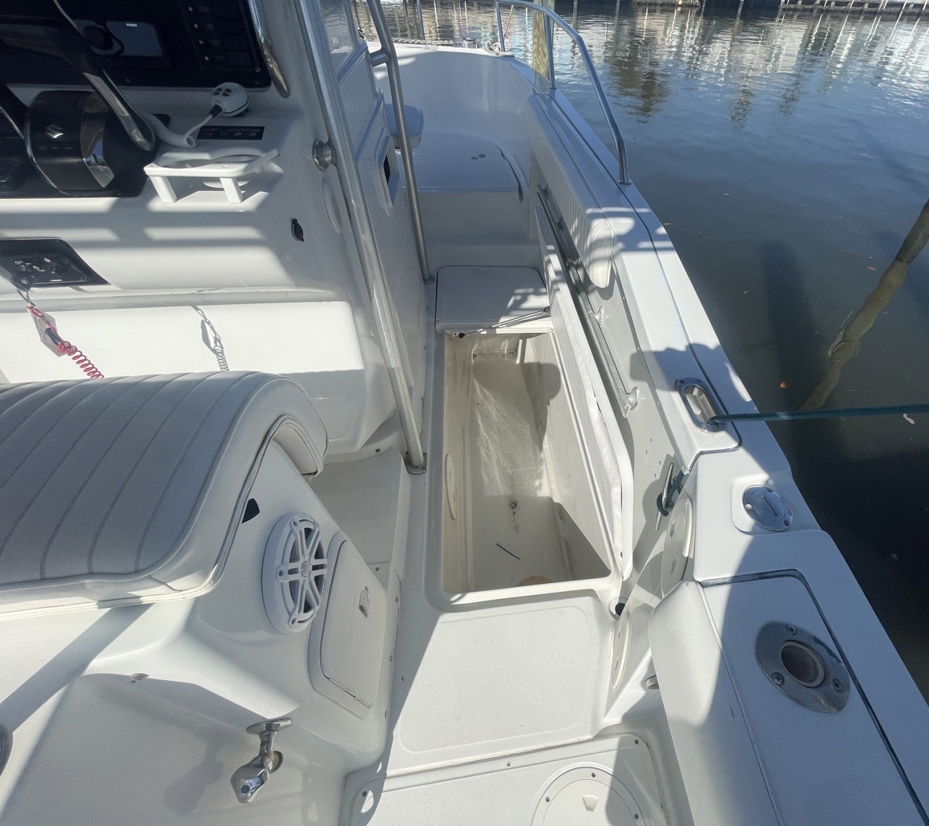 26ft Glacier Bay Yacht For Sale