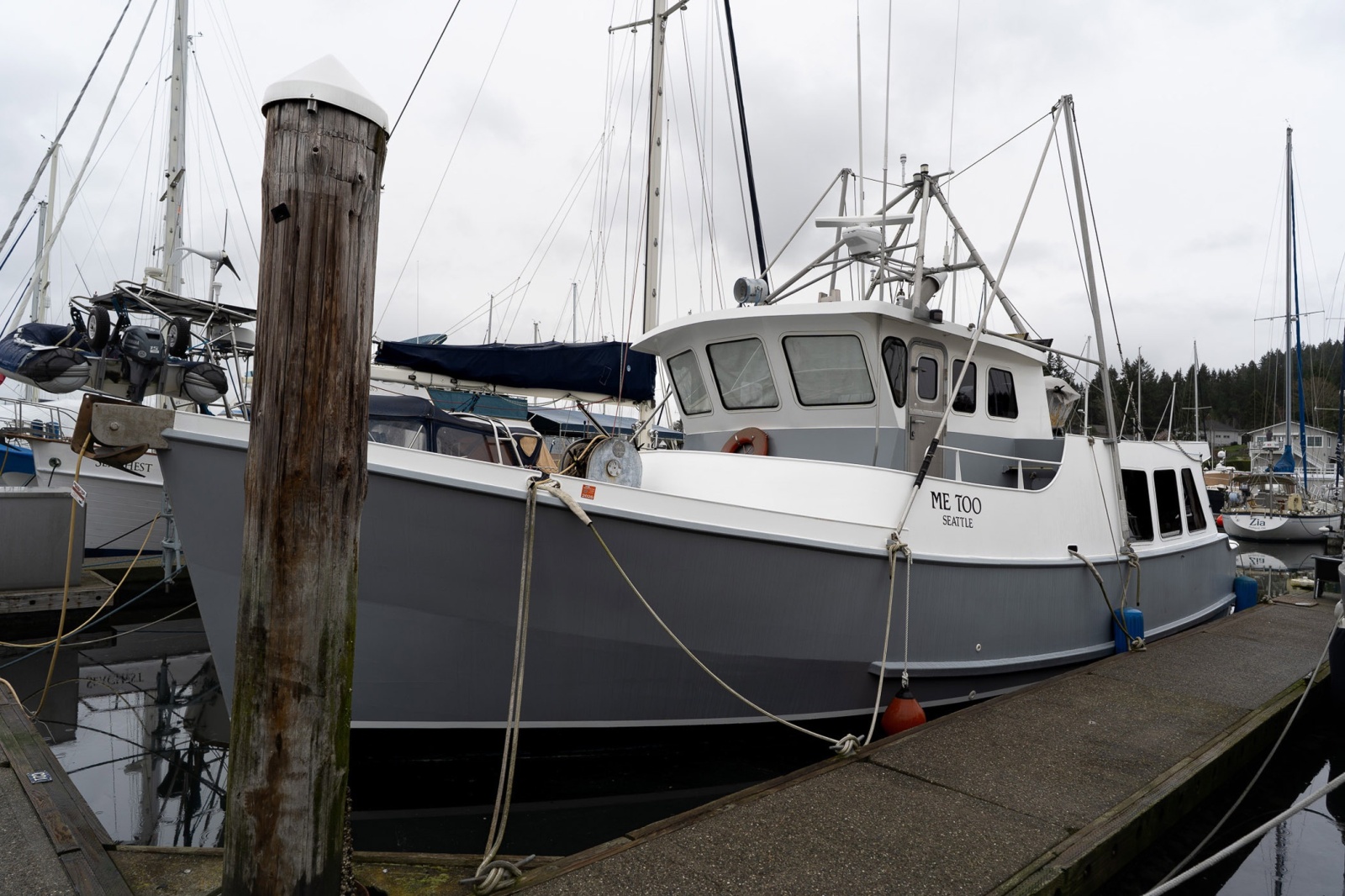 43' 1997 Custom Steel Trawler 43