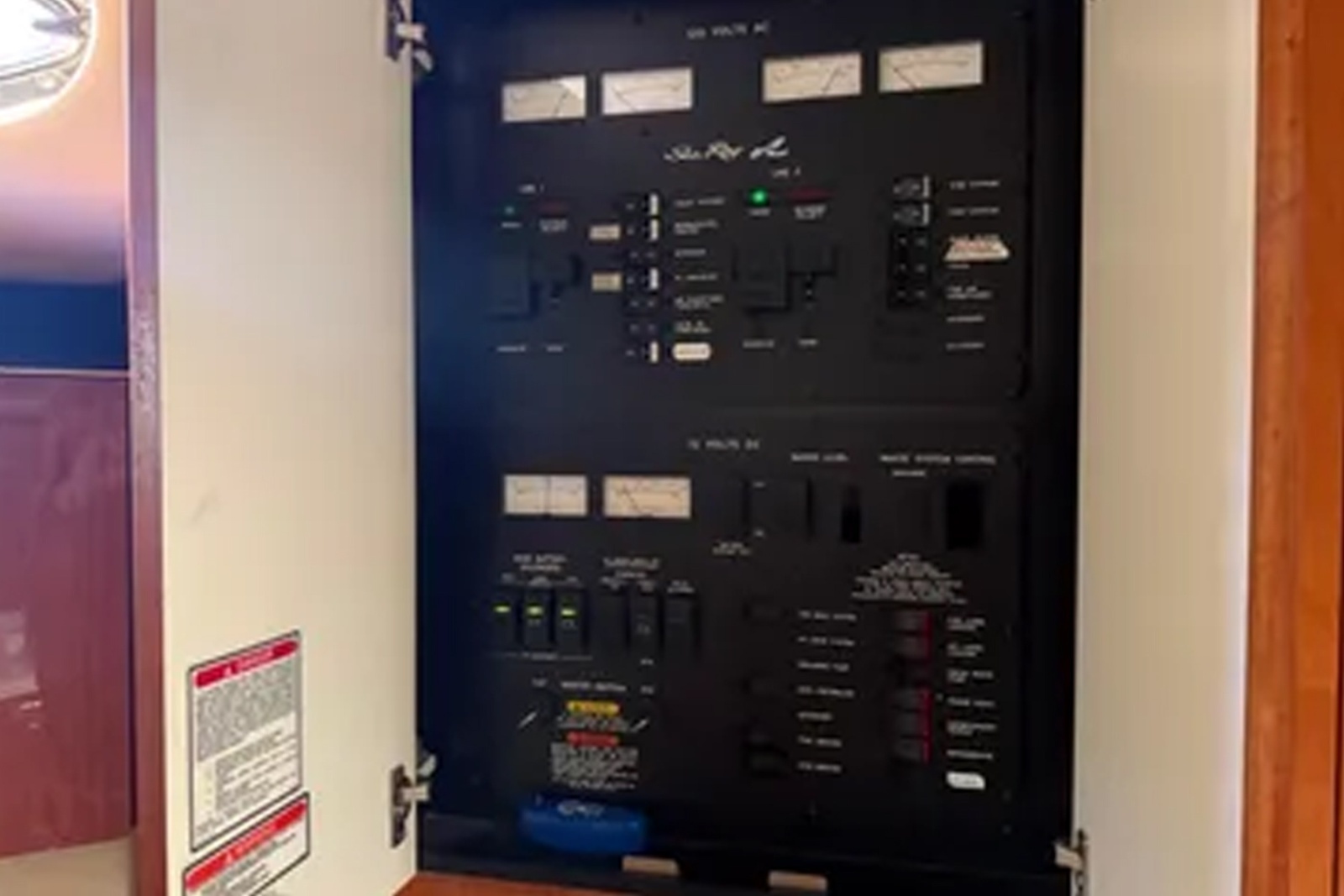 Fox Den 38ft Sea Ray Yacht For Sale