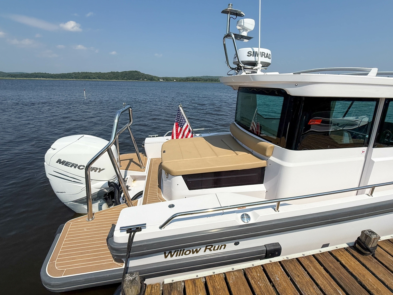 2021 Axopar 28 Cabin