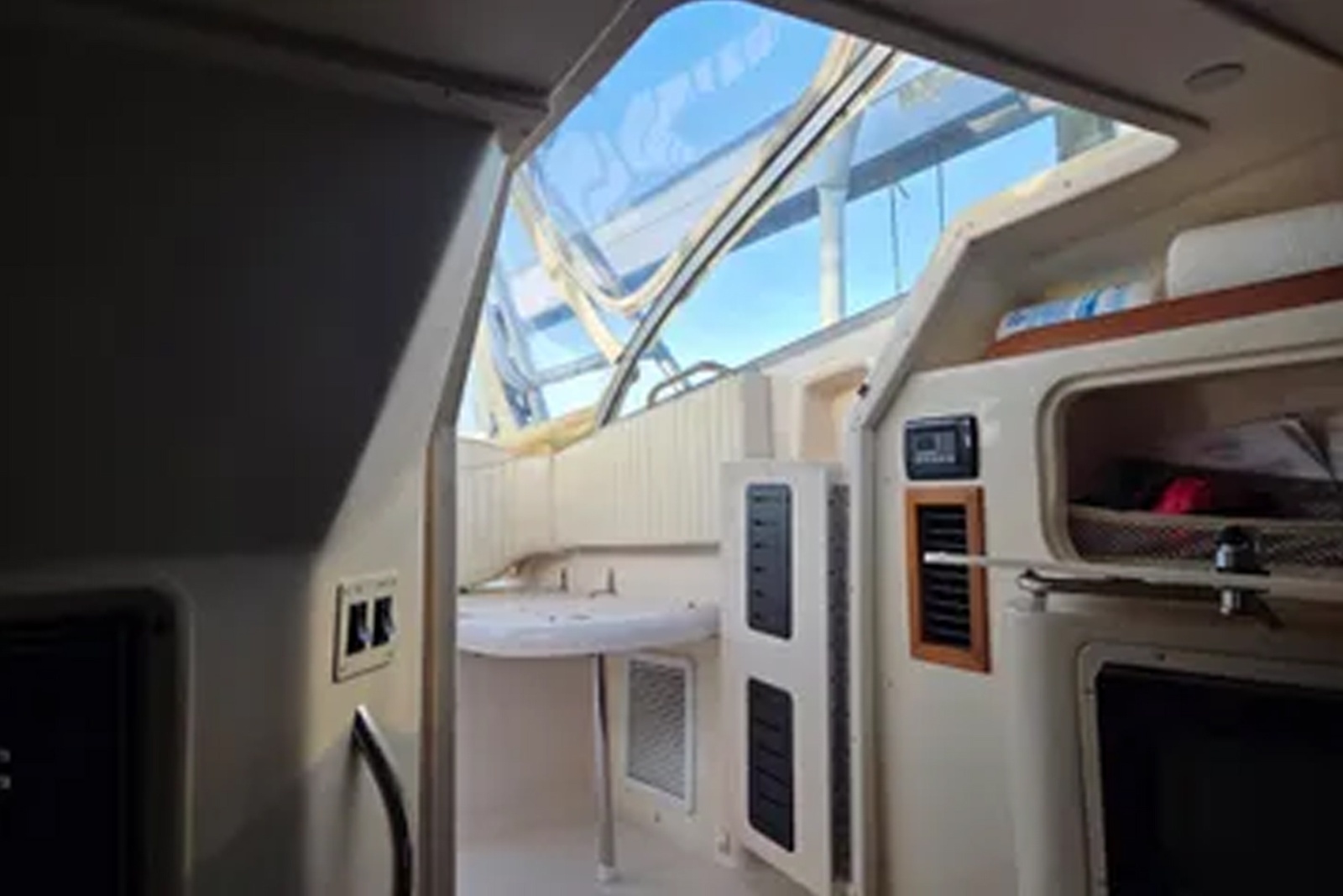 35ft Grady White Yacht For Sale