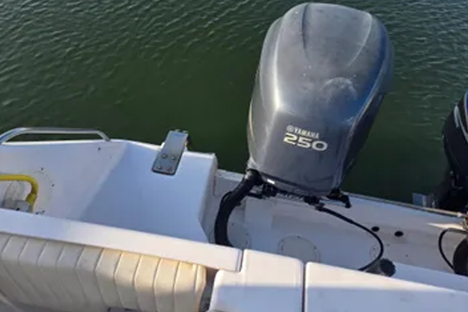 35ft Grady White Yacht For Sale