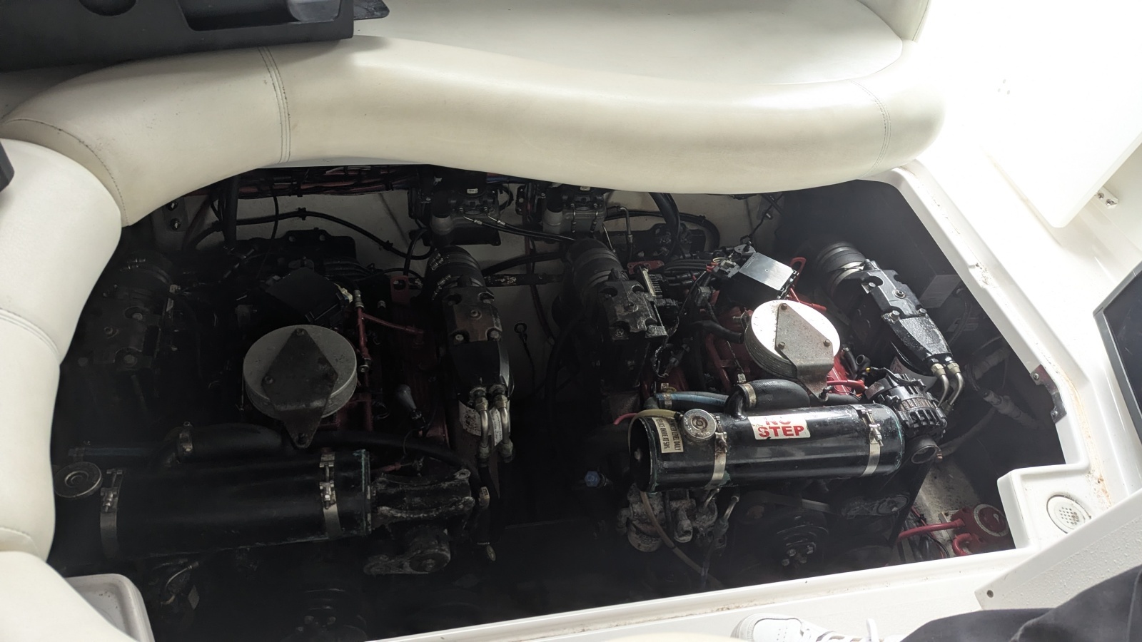 Yasmine III 29ft Four Winns Yacht For Sale