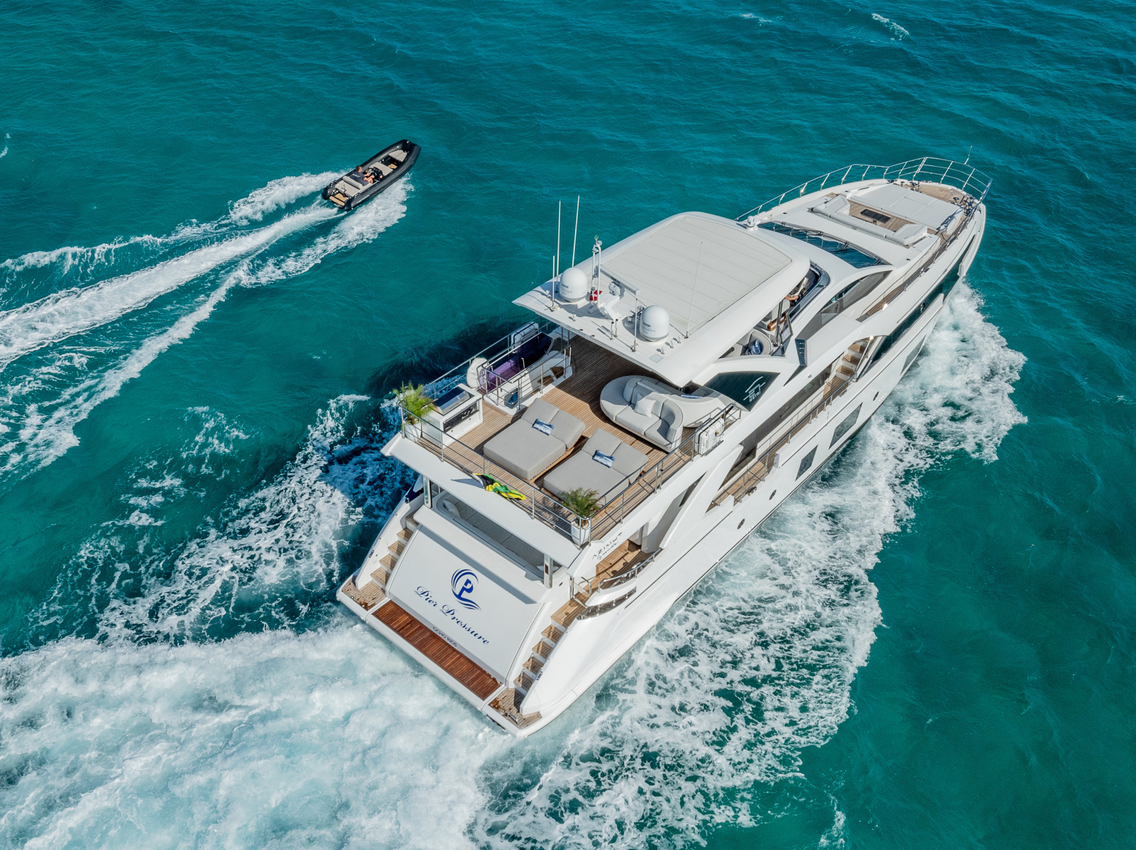 87ft Azimut Yacht For Sale