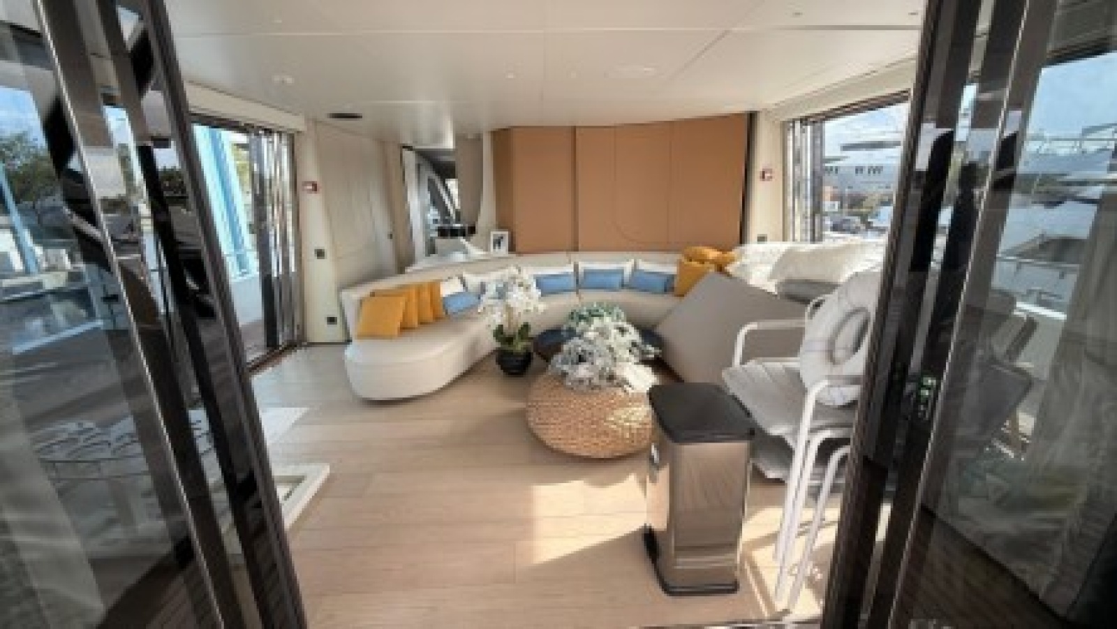 118ft Azimut Yacht For Sale