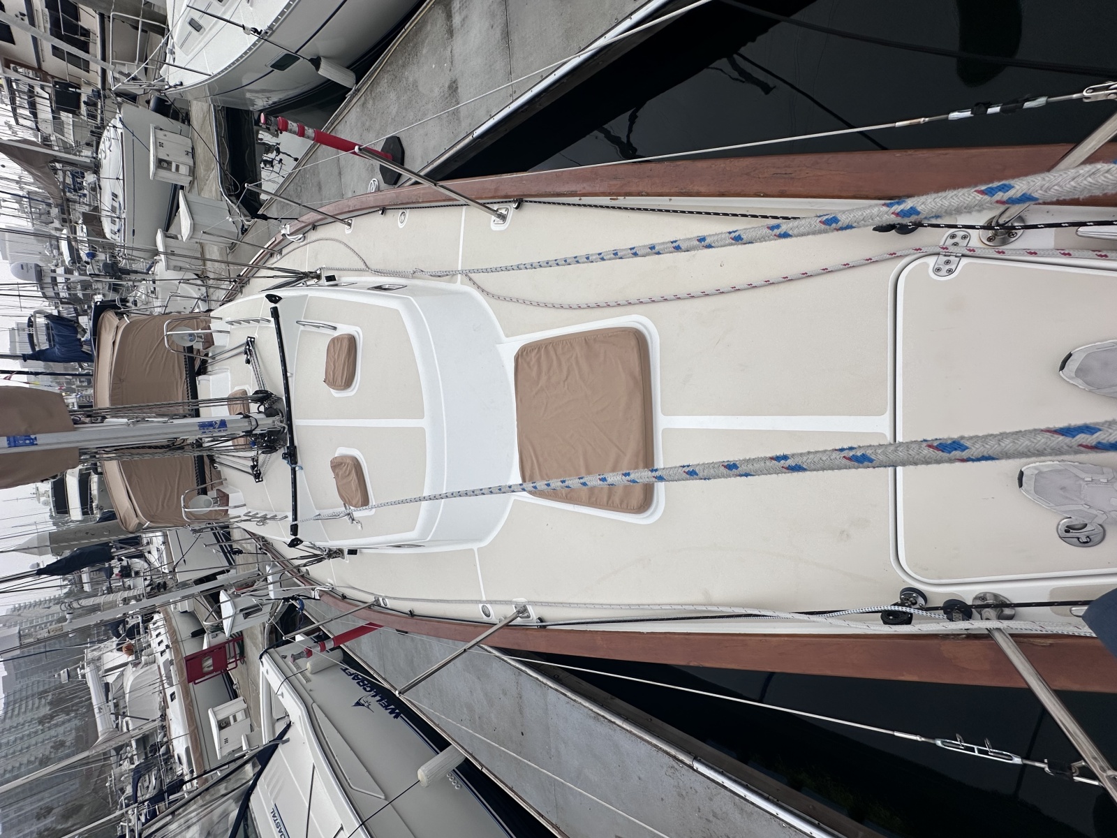 40' 2016 Tartan 4000