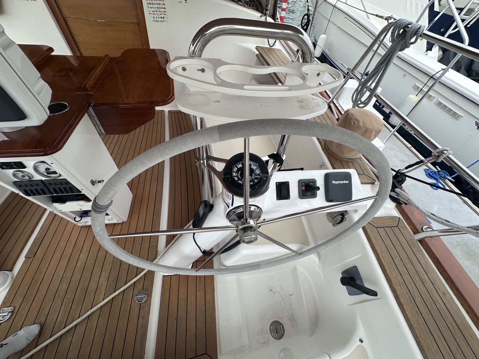 40' 2016 Tartan 4000