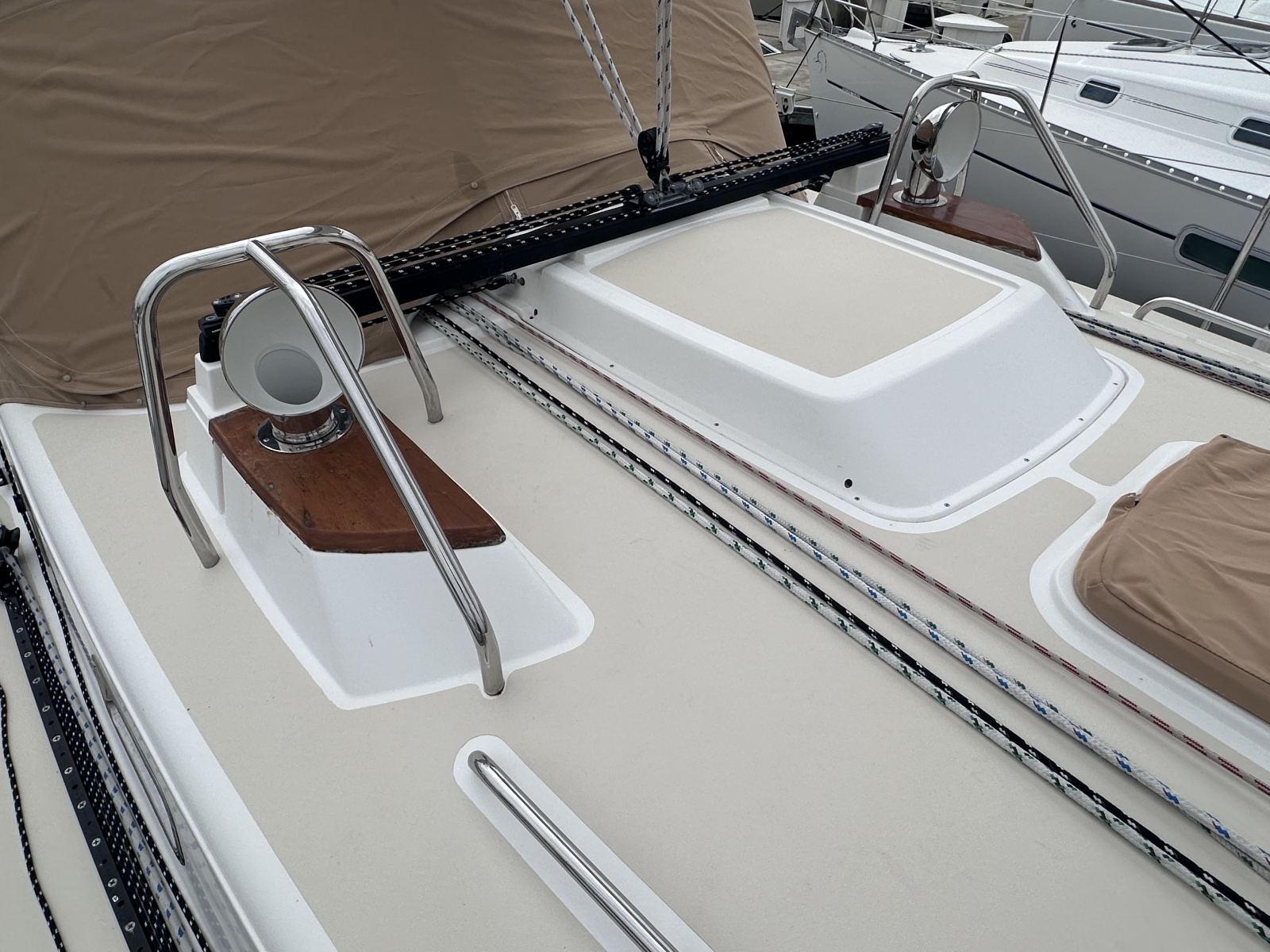 40' 2016 Tartan 4000