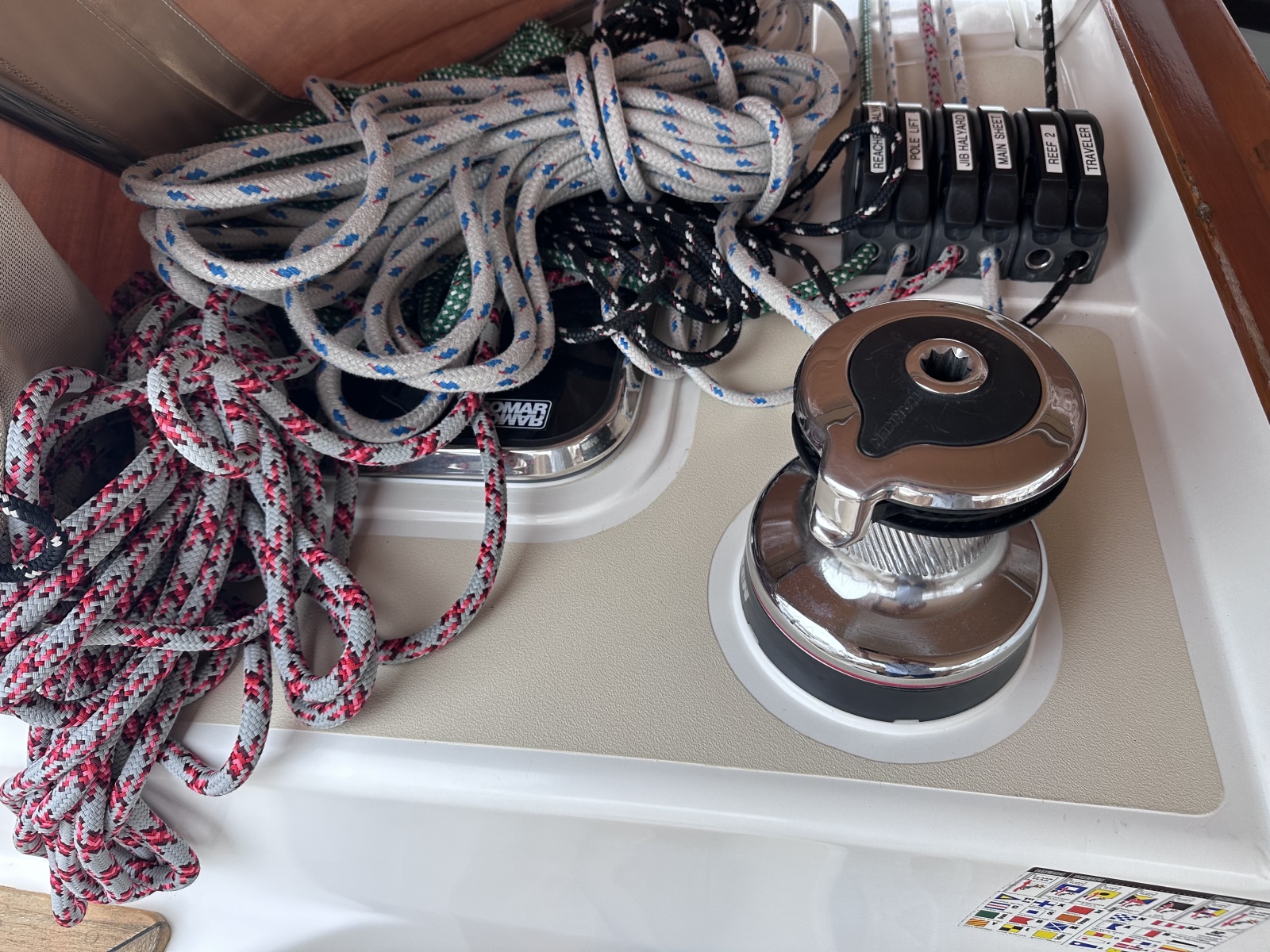 40' 2016 Tartan 4000