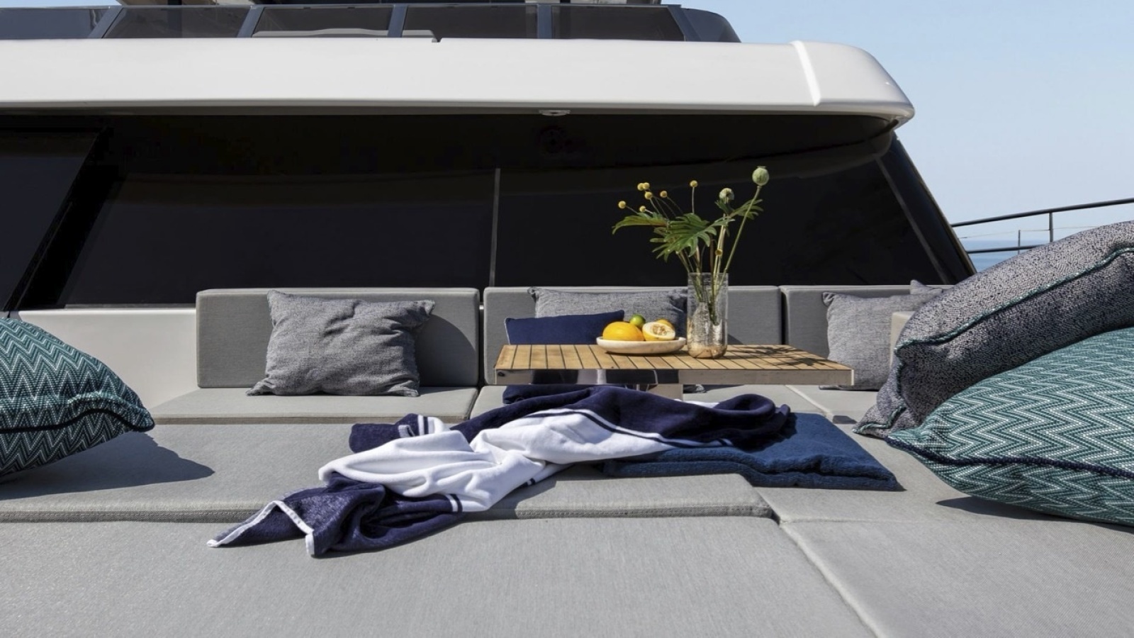 80ft Sunreef Yacht For Sale