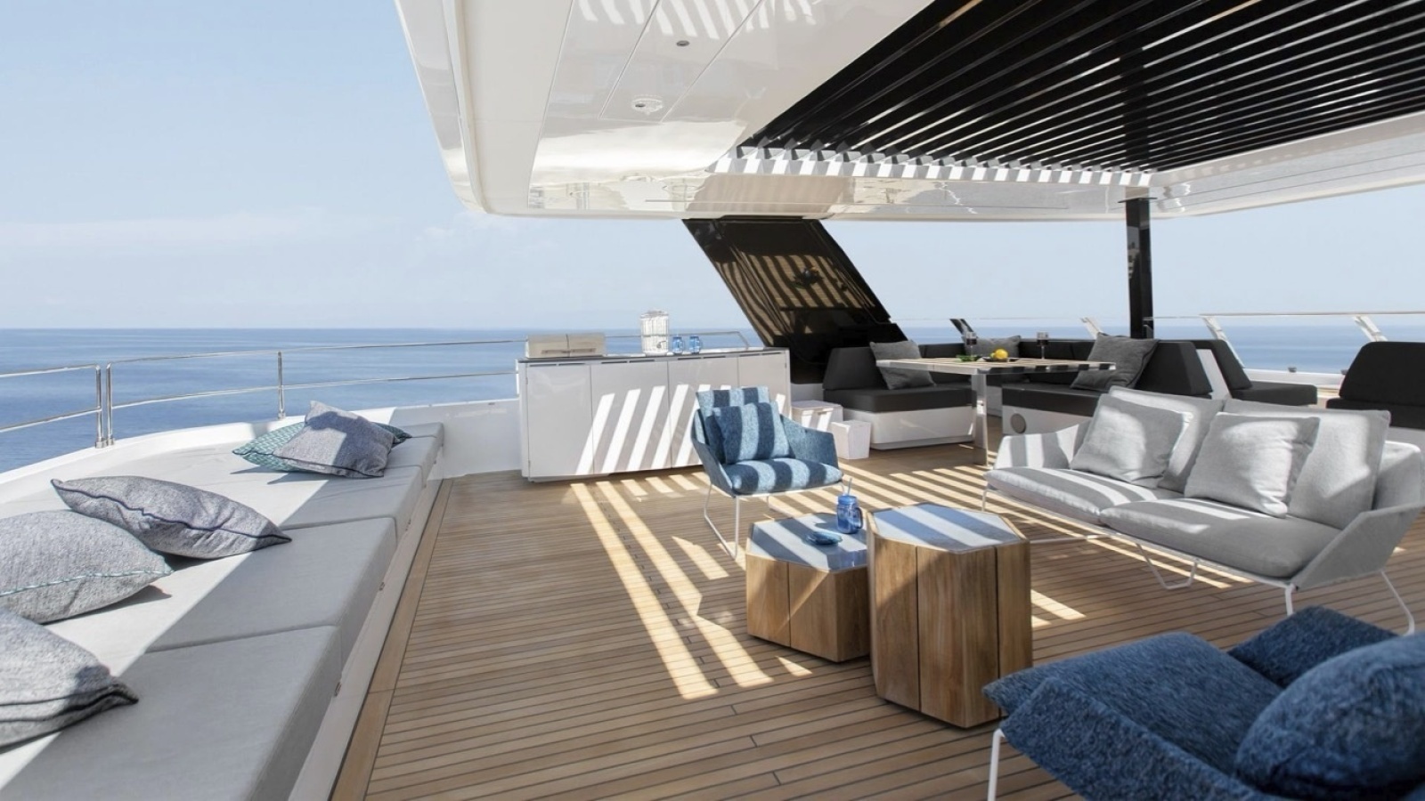 80ft Sunreef Yacht For Sale