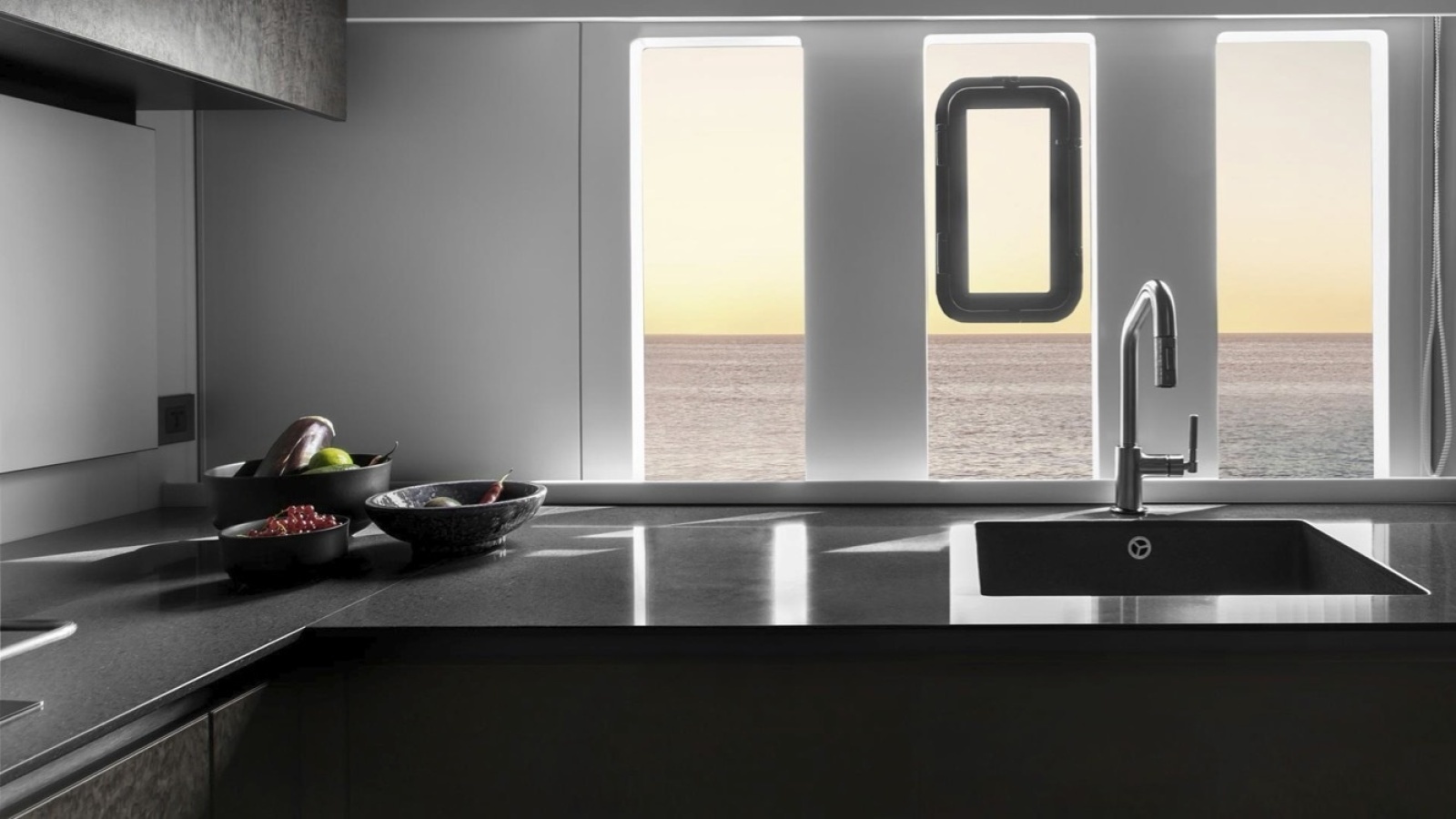 80ft Sunreef Yacht For Sale