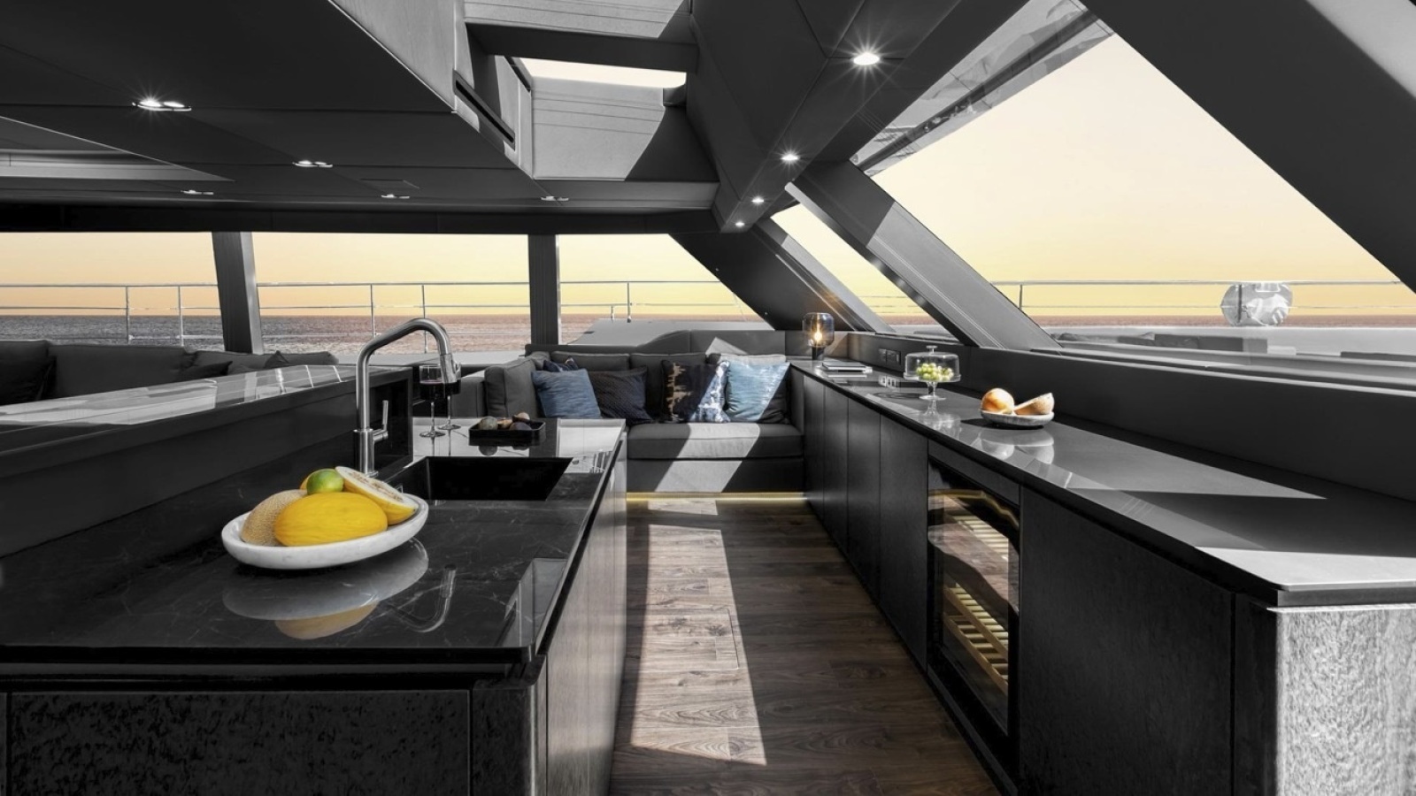 80ft Sunreef Yacht For Sale