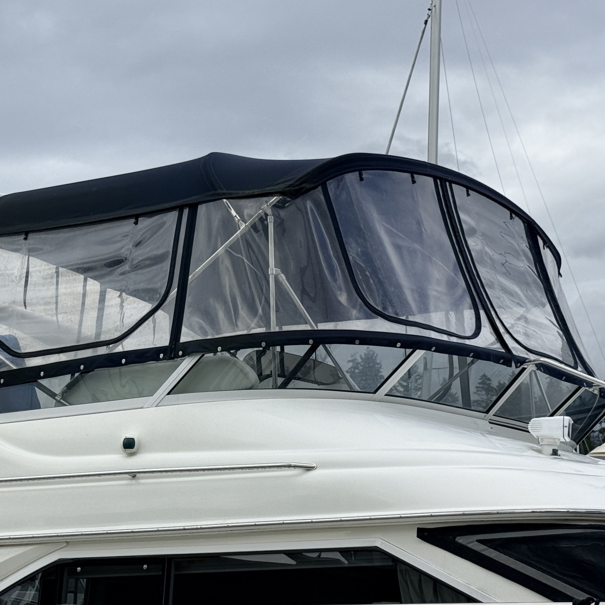 45' 2003 Sea Ray 450 Express Bridge