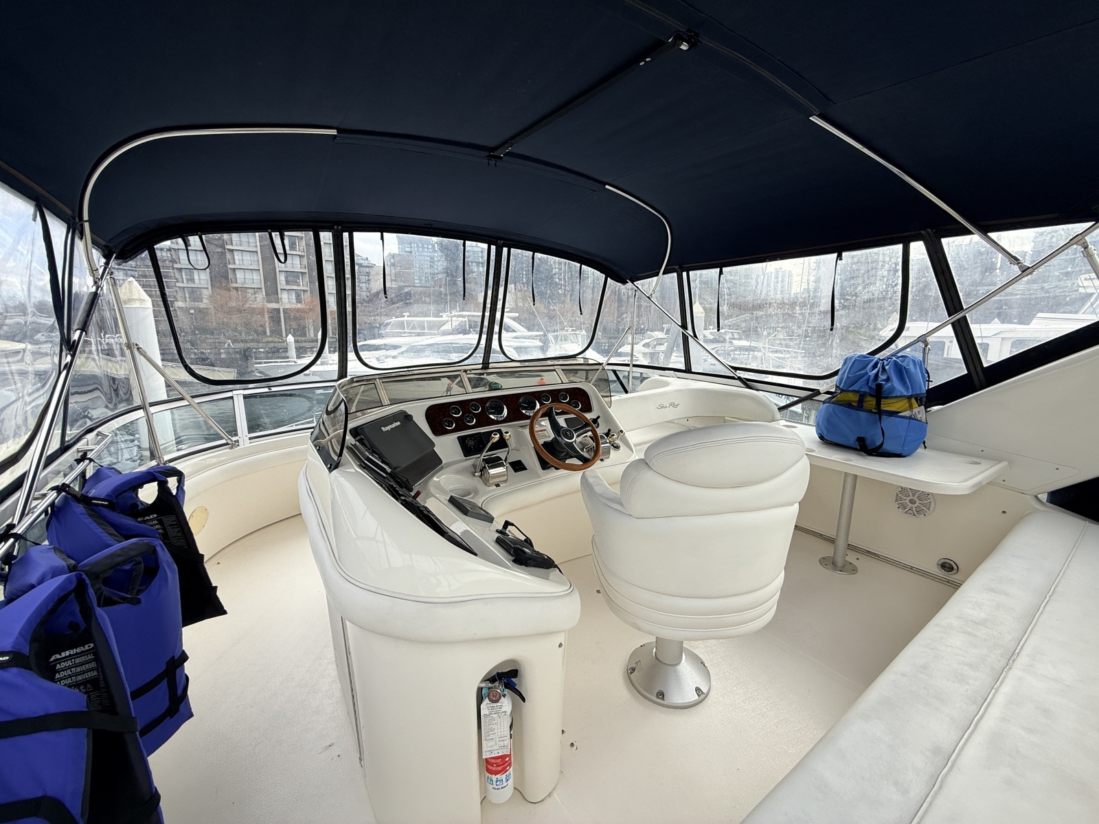 45' 2003 Sea Ray 450 Express Bridge