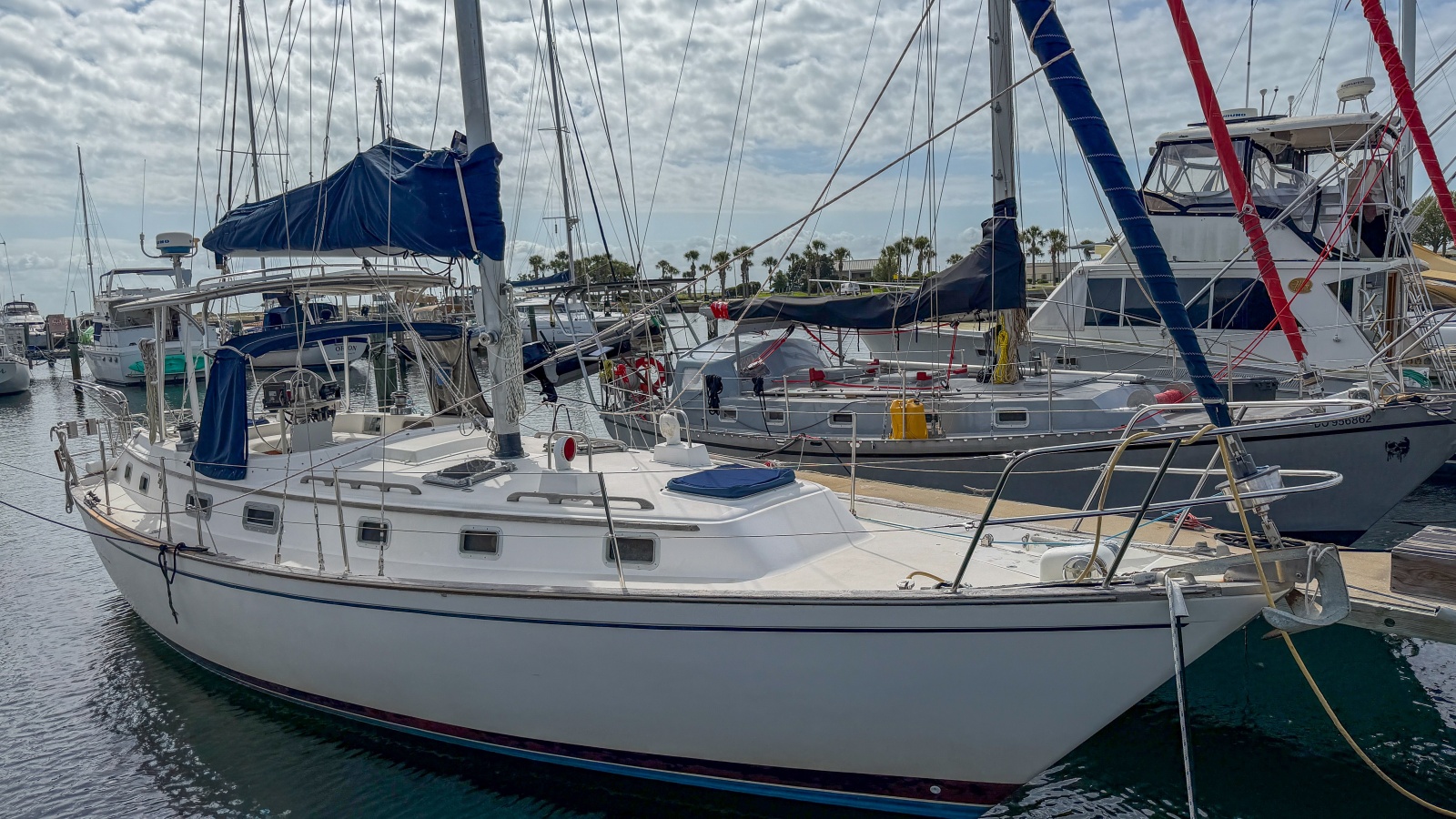 38' 1984 Pearson 385