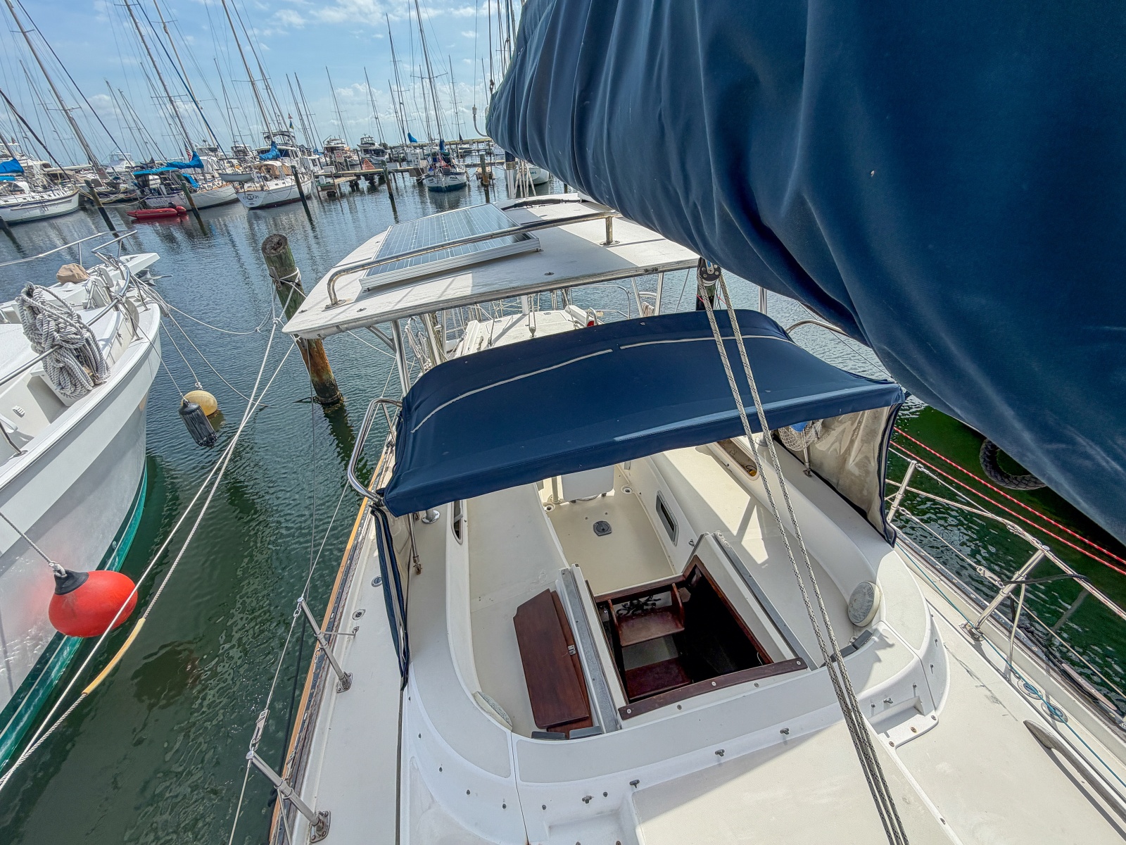 38' 1984 Pearson 385