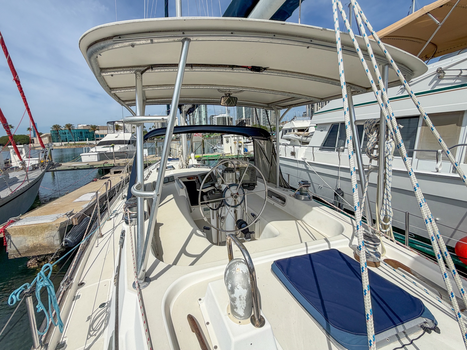 38' 1984 Pearson 385