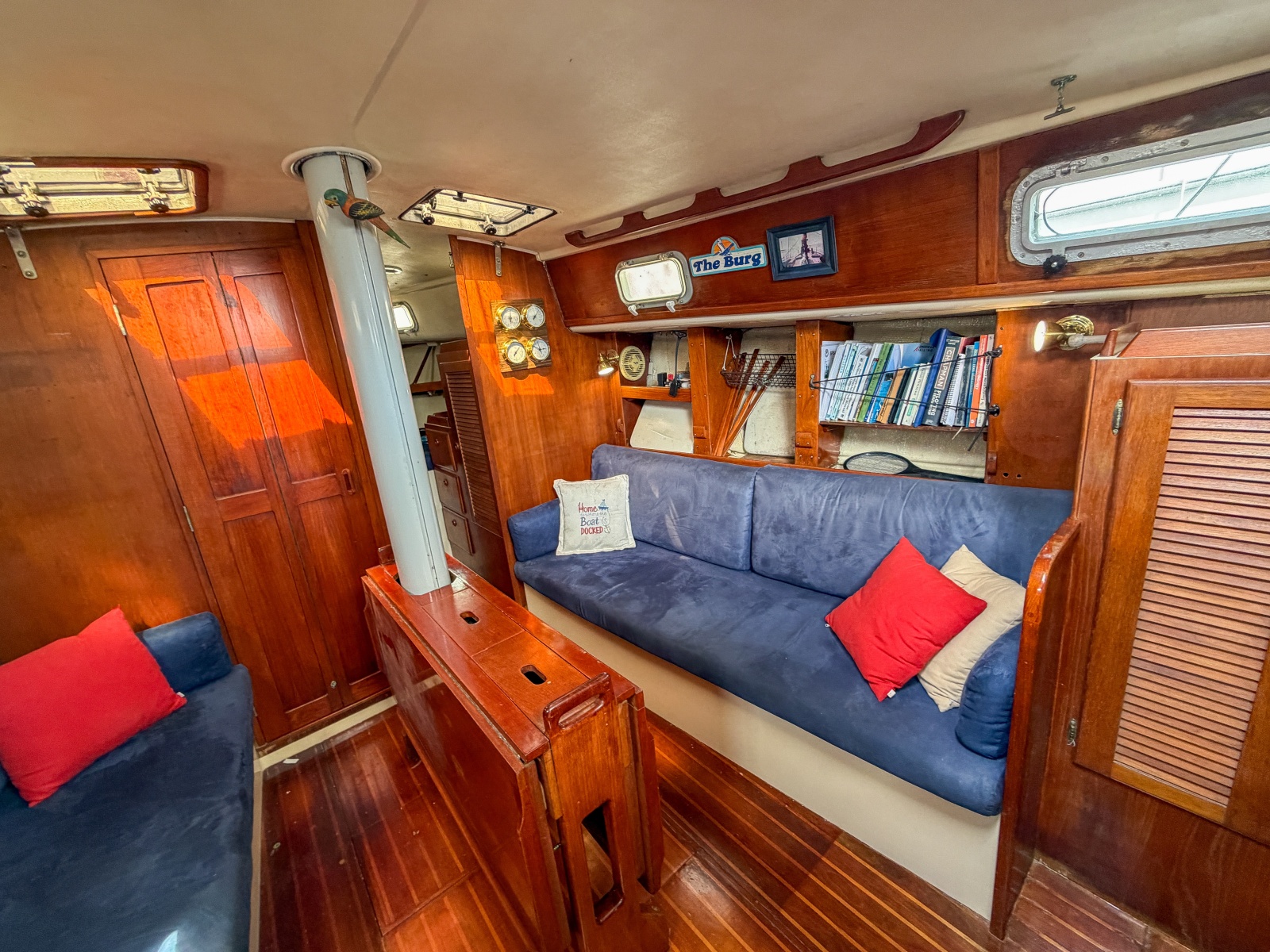 38' 1984 Pearson 385