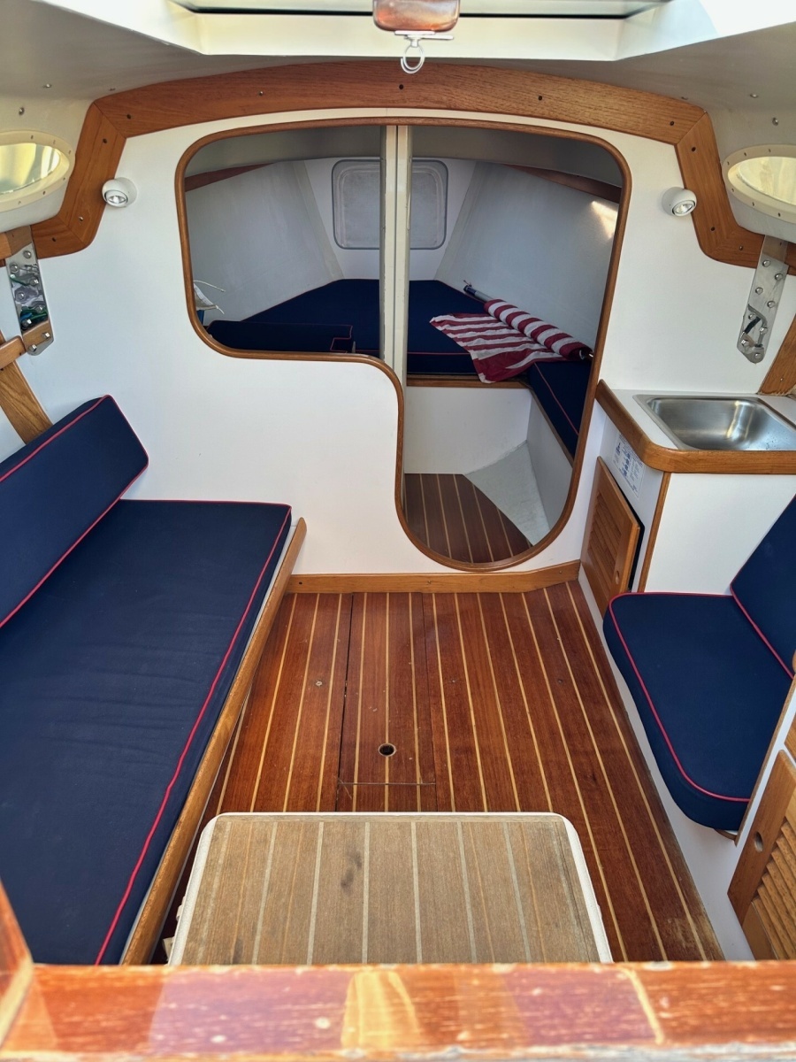 2002 Alerion Express