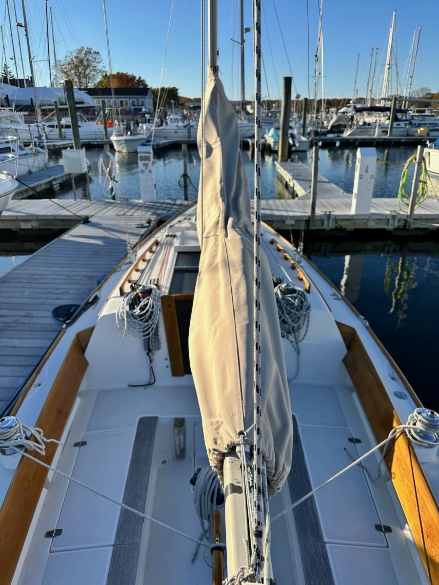 2002 Alerion Express