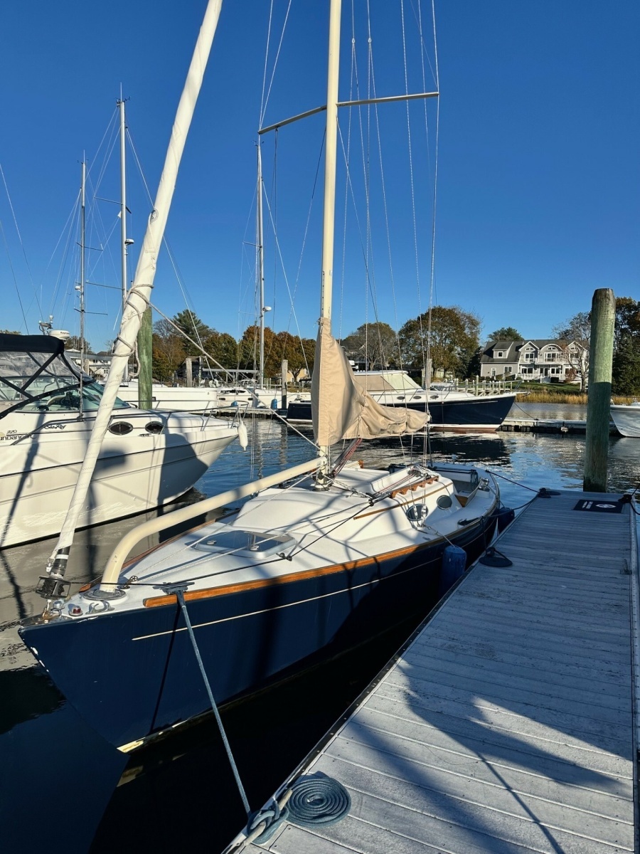 2002 Alerion Express