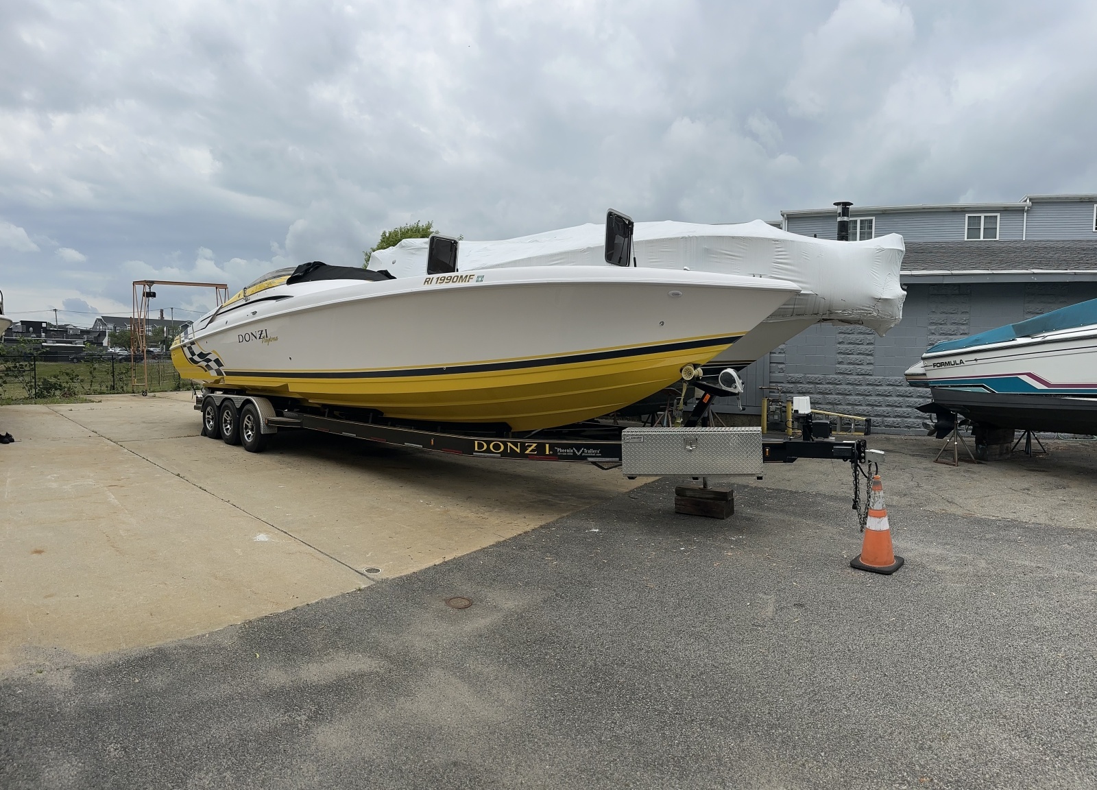 Jaw Dropper 38ft Donzi Yacht For Sale