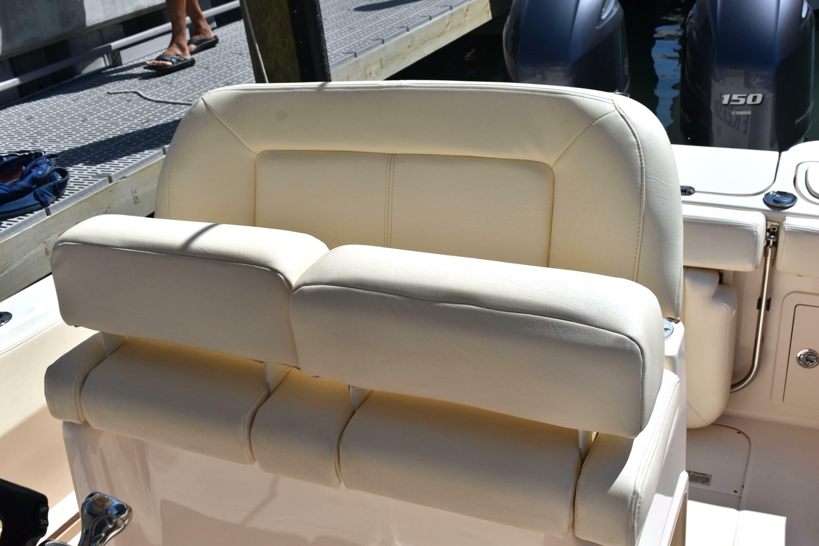 25ft Grady White Yacht For Sale