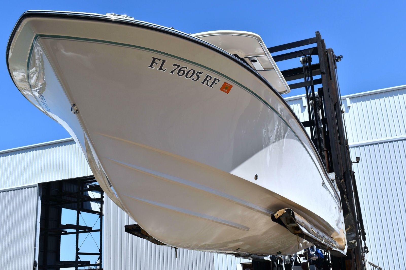 25ft Grady White Yacht For Sale