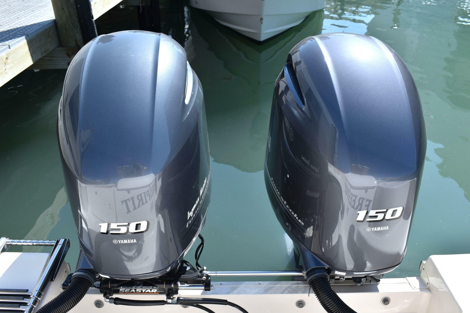 25ft Grady White Yacht For Sale