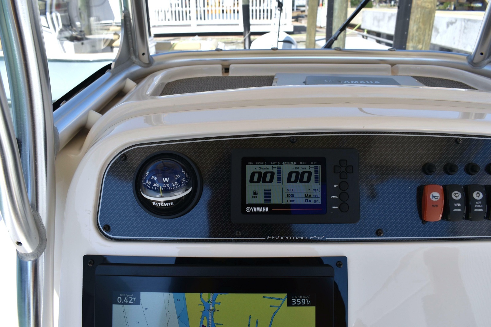 25ft Grady White Yacht For Sale