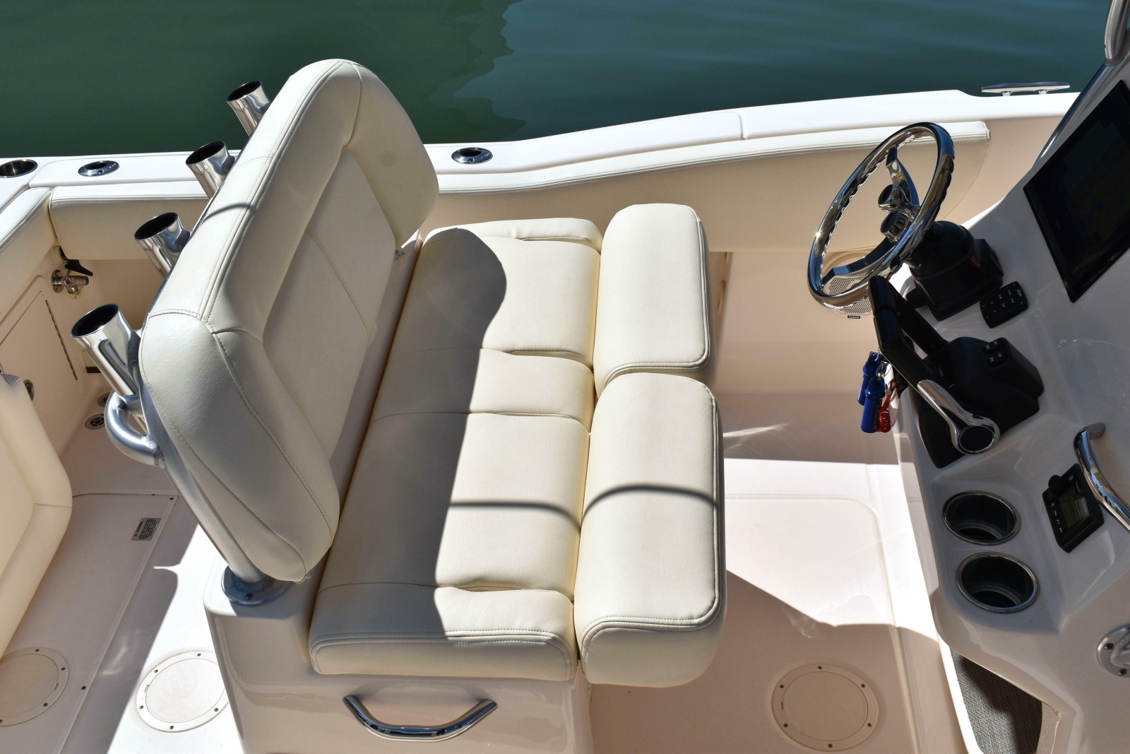 25ft Grady White Yacht For Sale