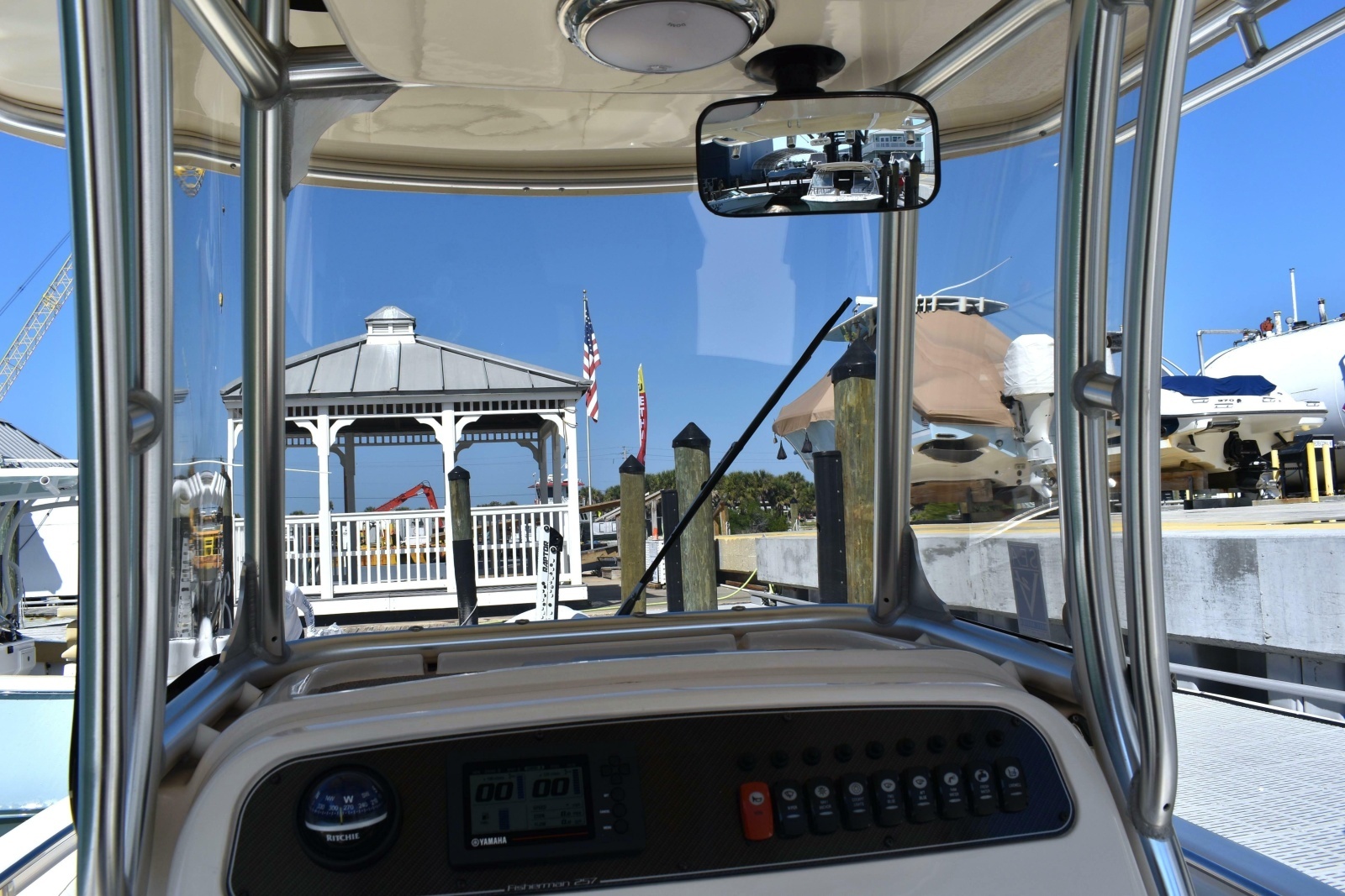 25ft Grady White Yacht For Sale