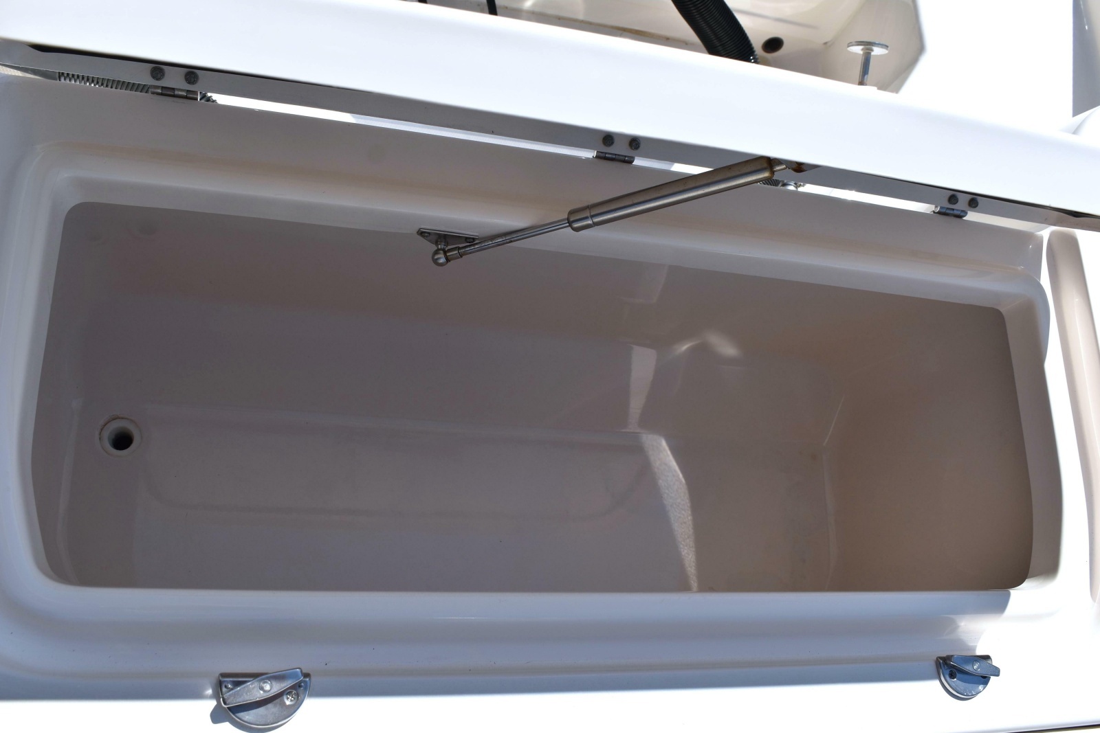 25ft Grady White Yacht For Sale