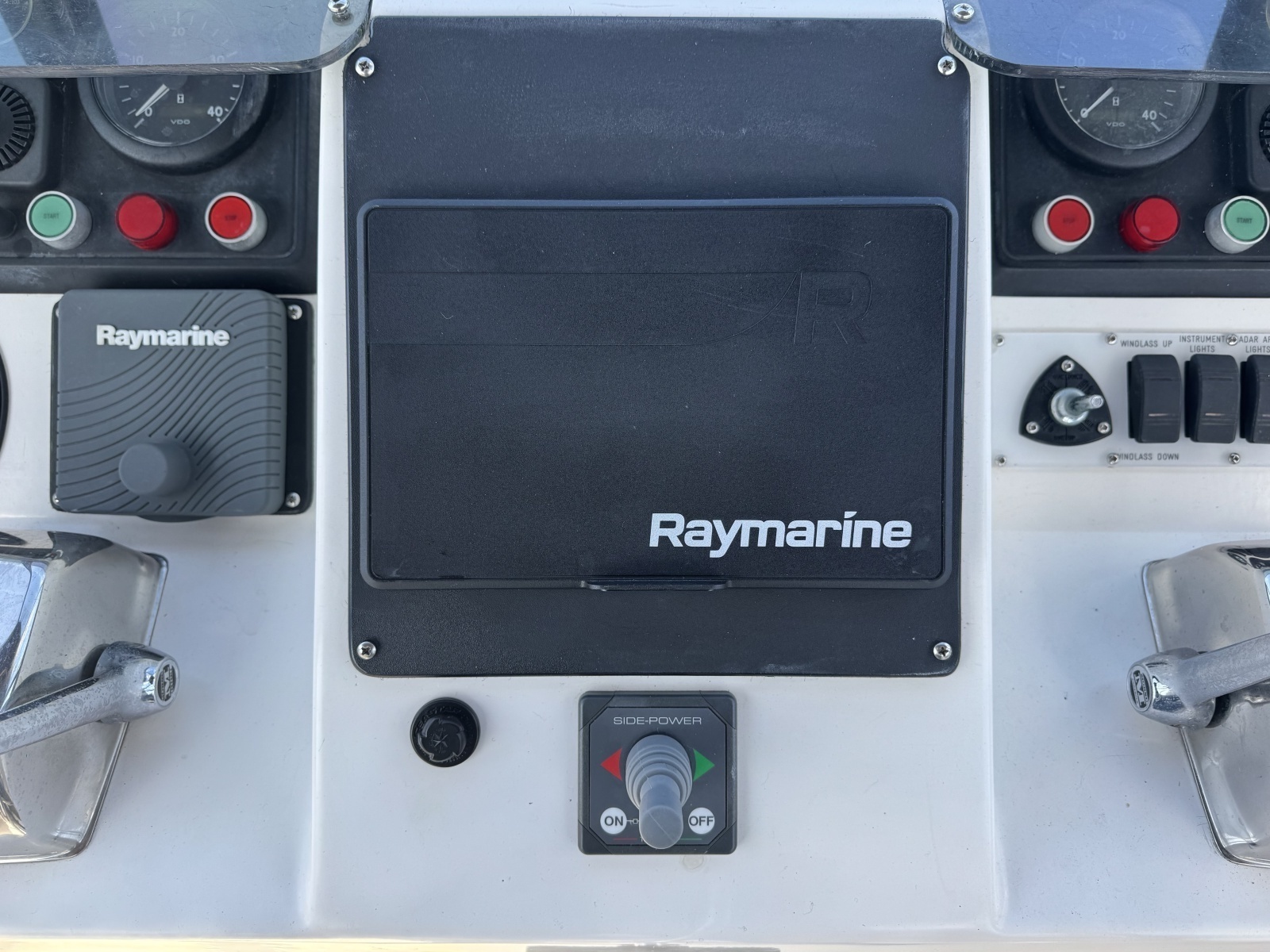 The Other Side  47ft Lien Hwa Yacht For Sale