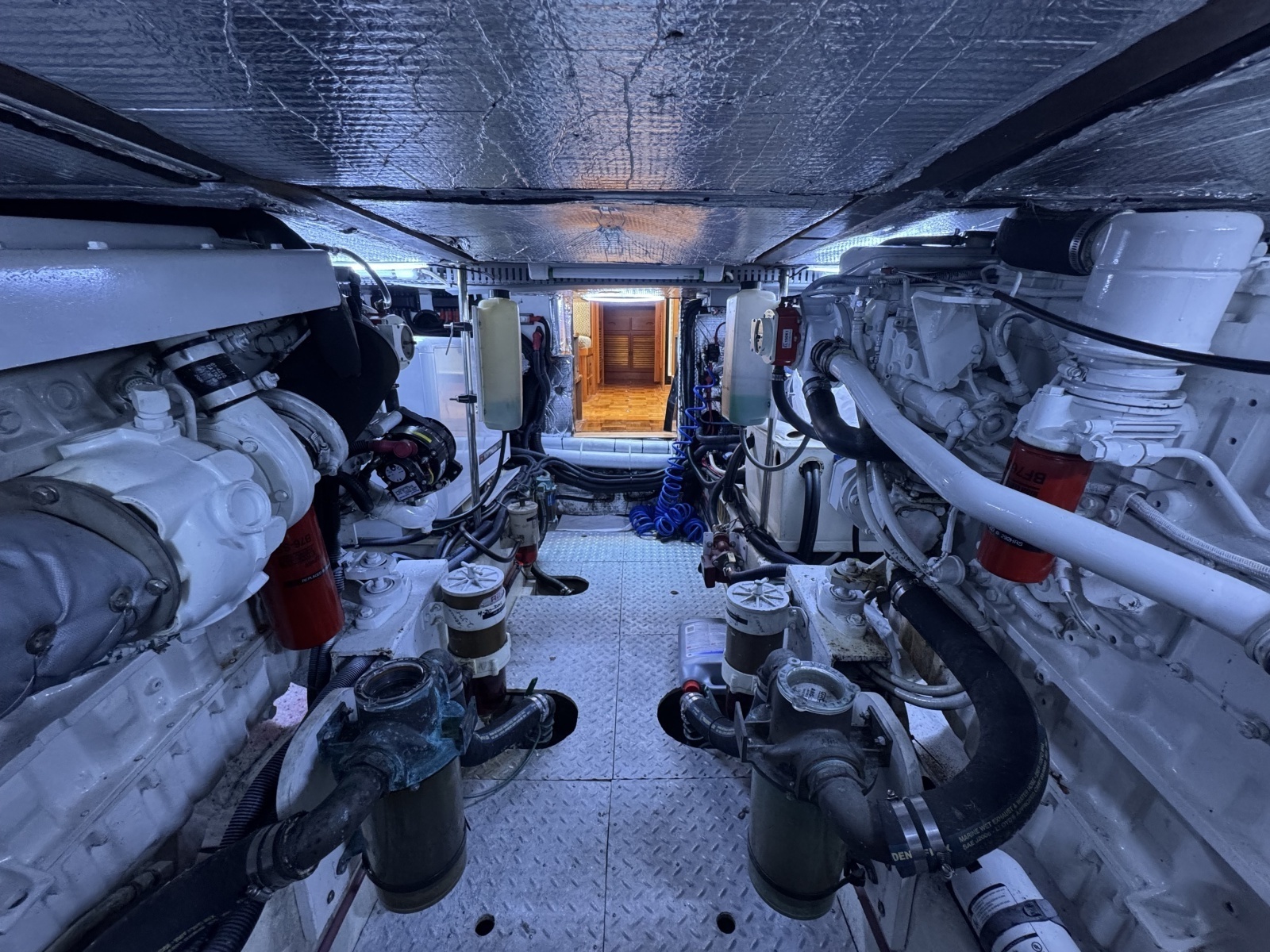 The Other Side  47ft Lien Hwa Yacht For Sale