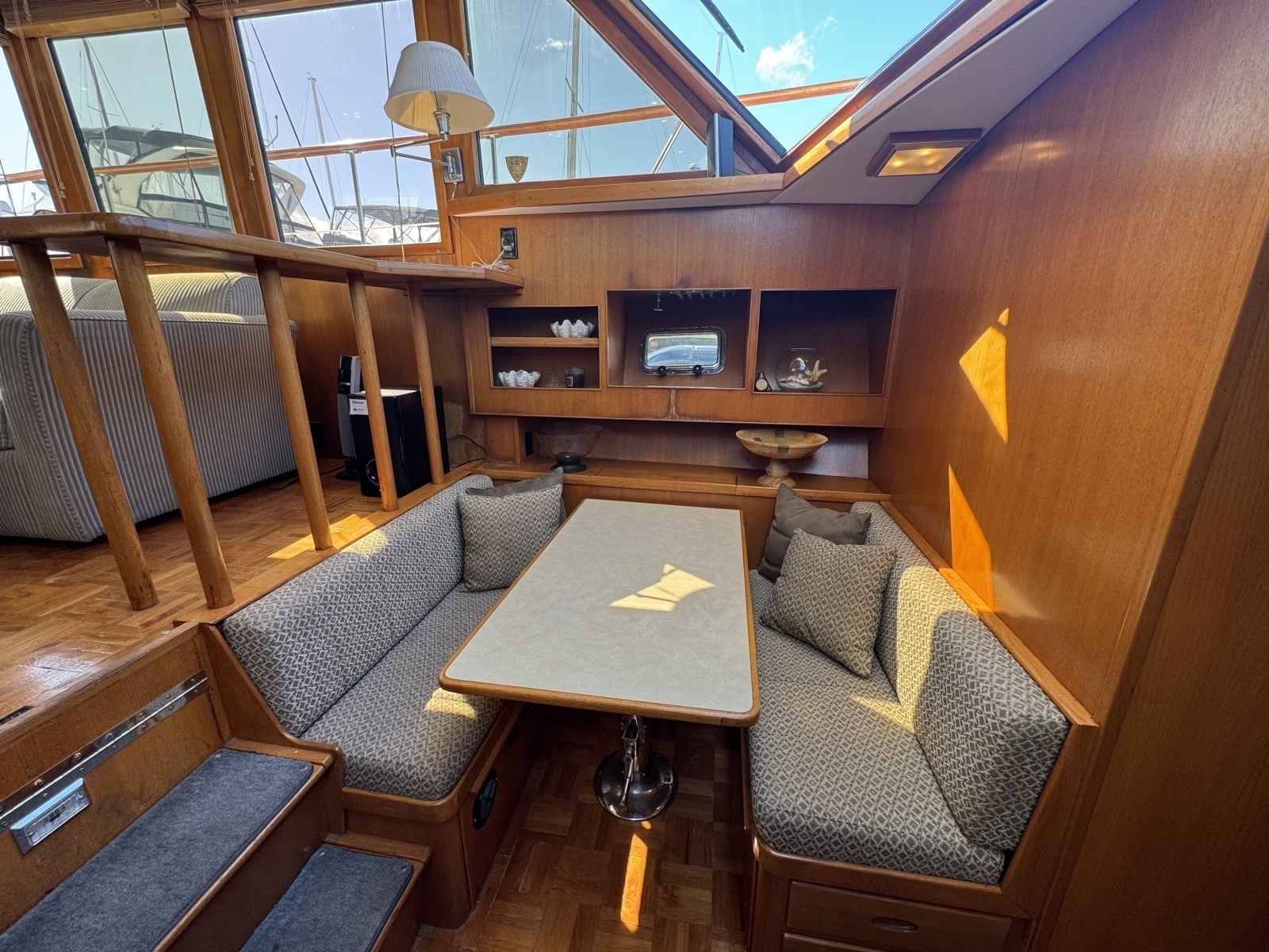 The Other Side  47ft Lien Hwa Yacht For Sale