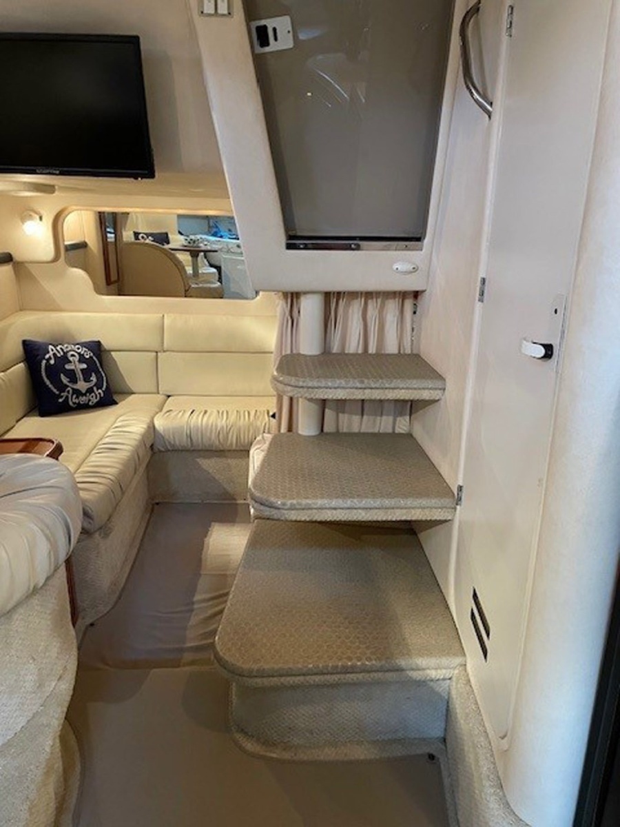 Latitude Adjustment 34ft Sea Ray Yacht For Sale