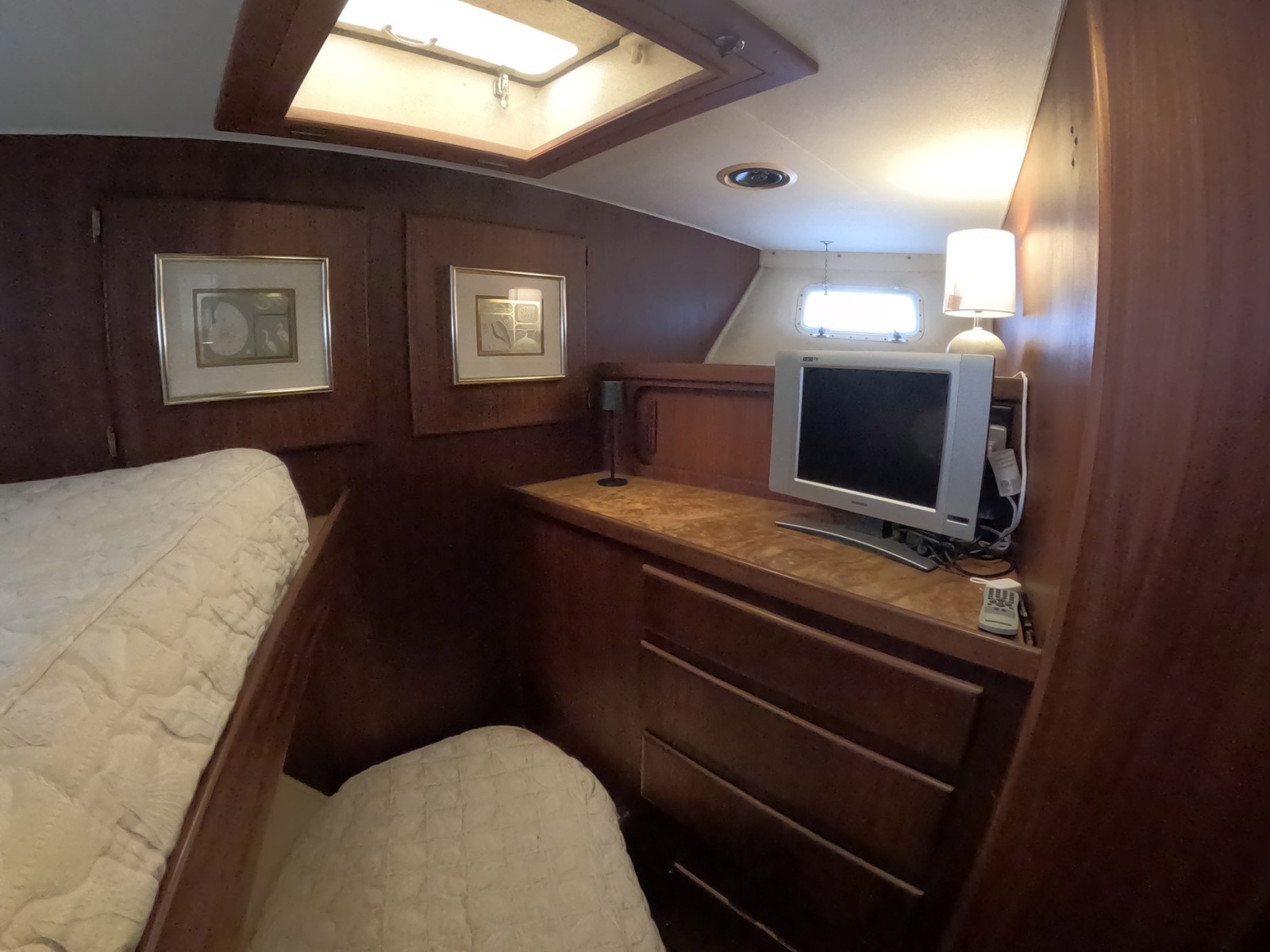 Lady Melan 54ft Hatteras Yacht For Sale
