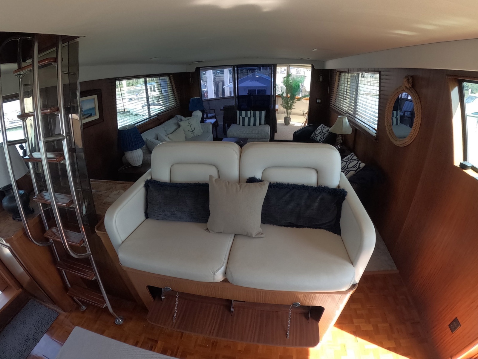 Lady Melan 54ft Hatteras Yacht For Sale