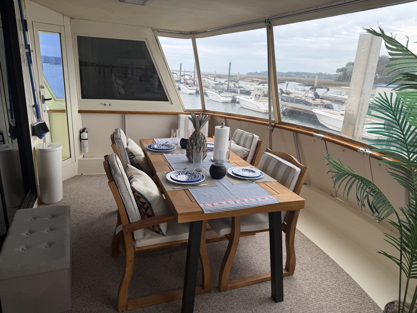 Lady Melan 54ft Hatteras Yacht For Sale