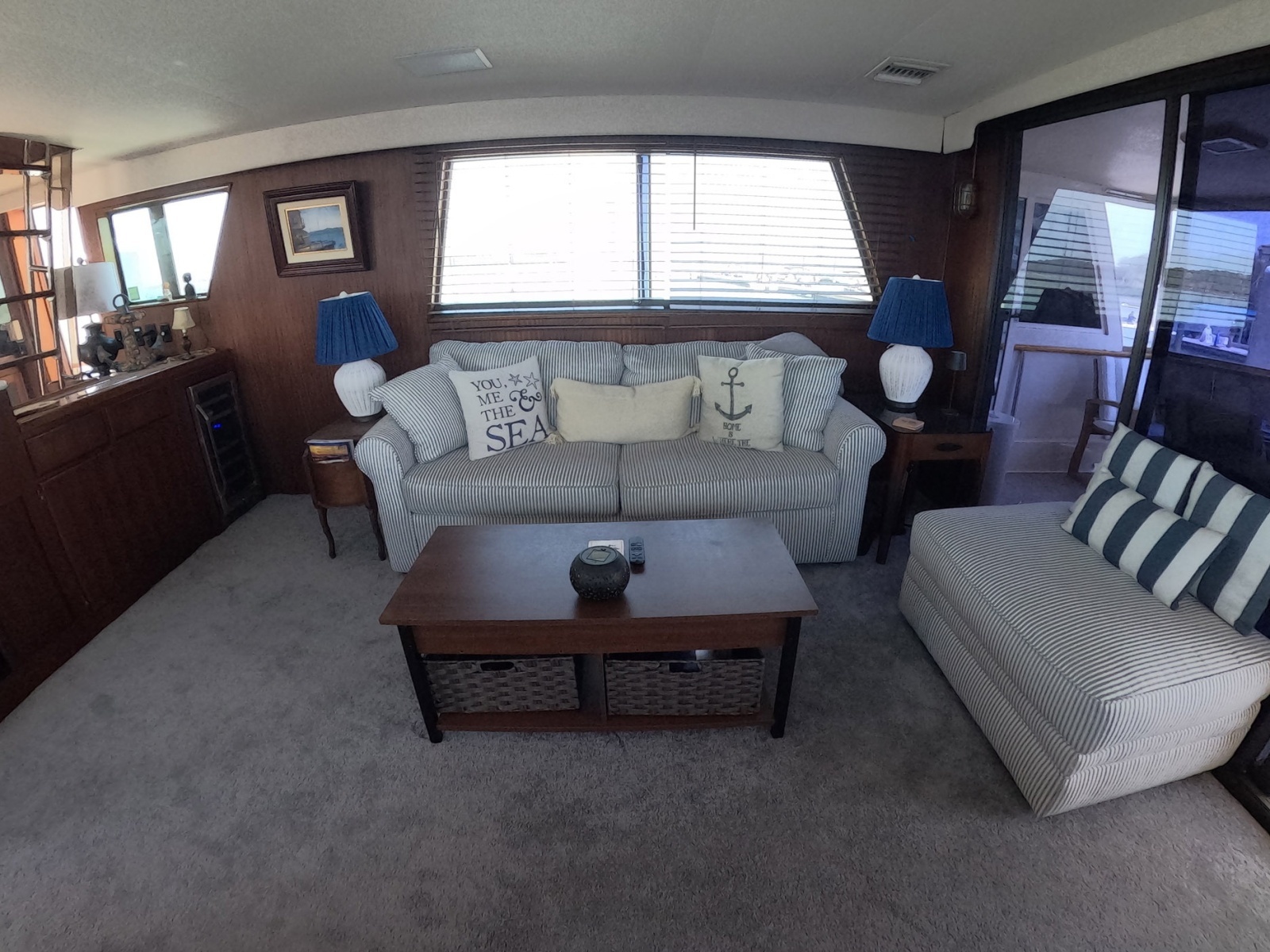 Lady Melan 54ft Hatteras Yacht For Sale
