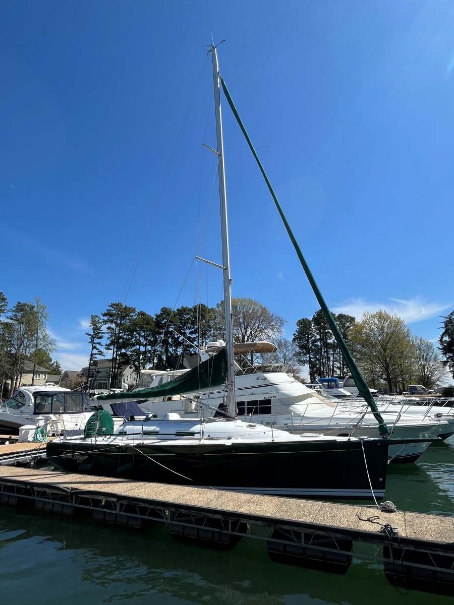 36' 2005 Beneteau First 36.7
