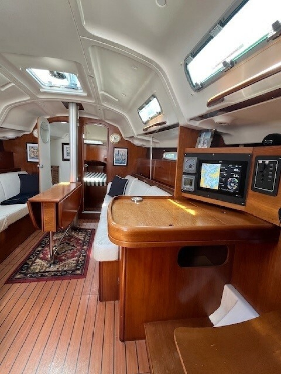 36ft Beneteau Yacht For Sale