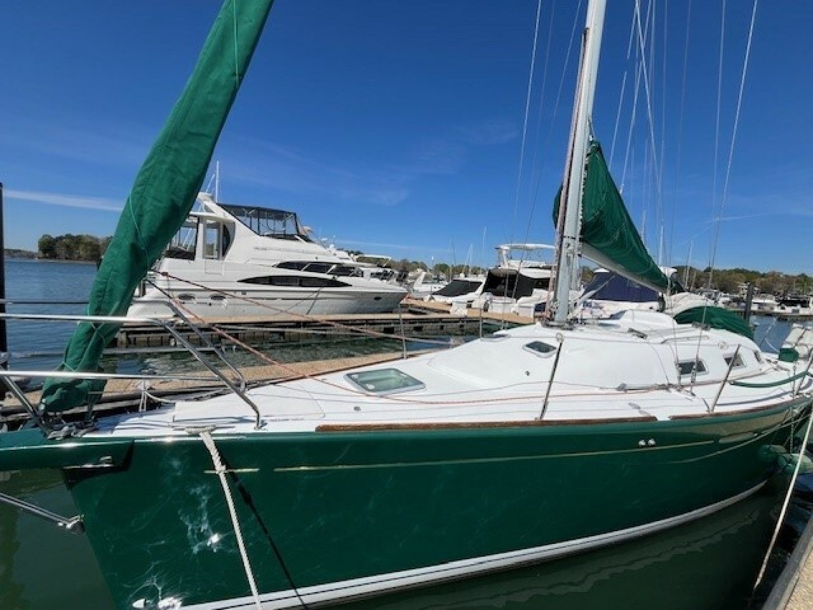 36' 2005 Beneteau First 36.7