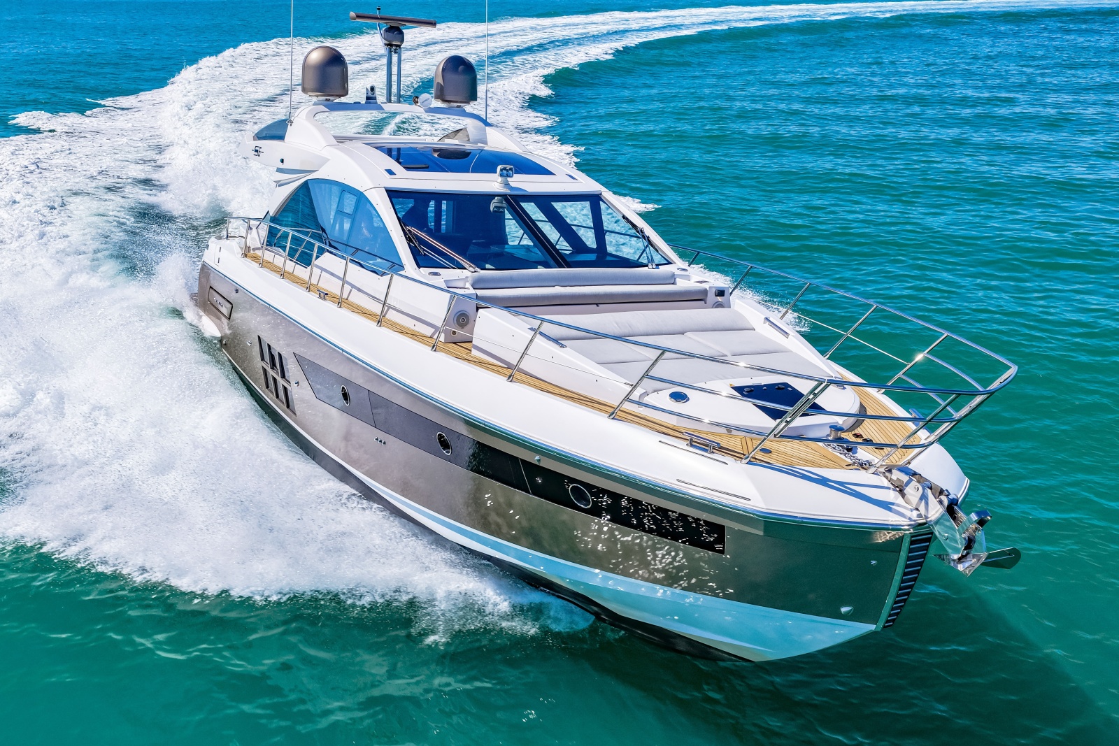 60' 2020 Azimut S6