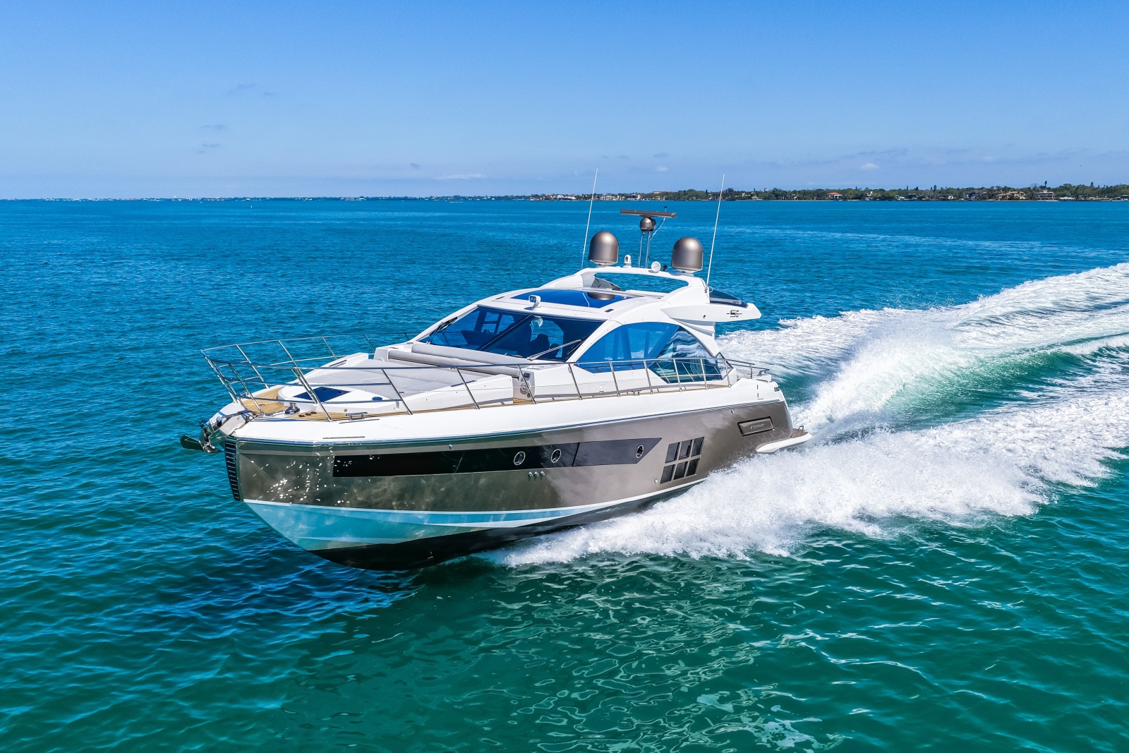 60' 2020 Azimut S6
