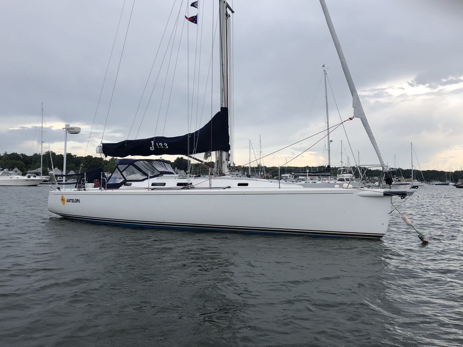 43' 2004 J Boats J/133